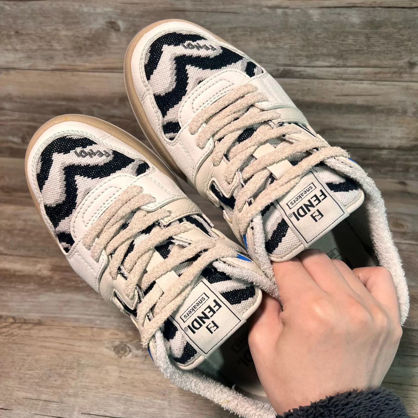 Fendi Fendi Match Tiger B/W/B Sneakers US8/EU42 95New Size US 9 / EU 42 - 5 Thumbnail