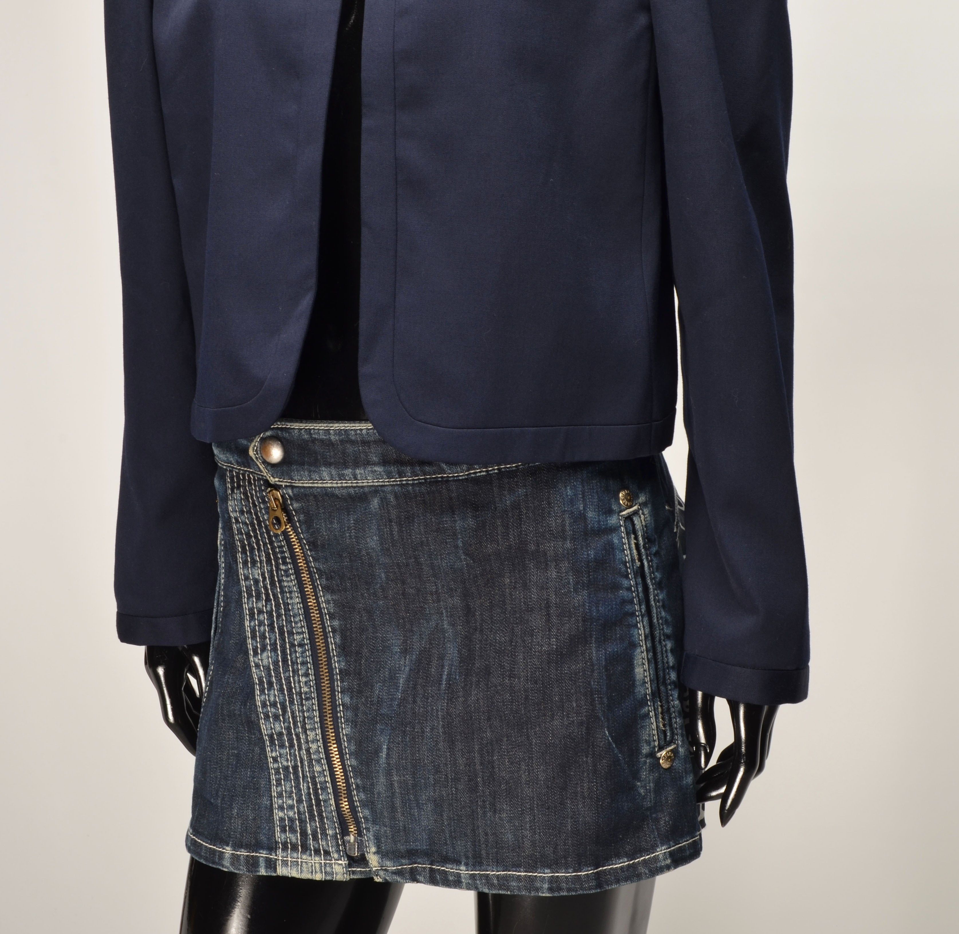Louis Feraud Vintage Louis Feraud Bergdorf Goodman 90's Cropped Blazer Size M / US 6-8 / IT 42-44 - 3 Thumbnail