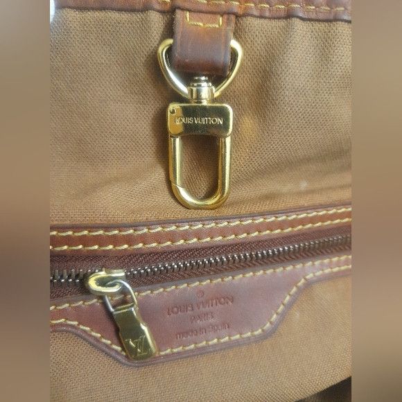 Louis Vuitton Louis Vuitton Monogram Batignolles Horizontal Shoulder Bag Size ONE SIZE - 9 Thumbnail