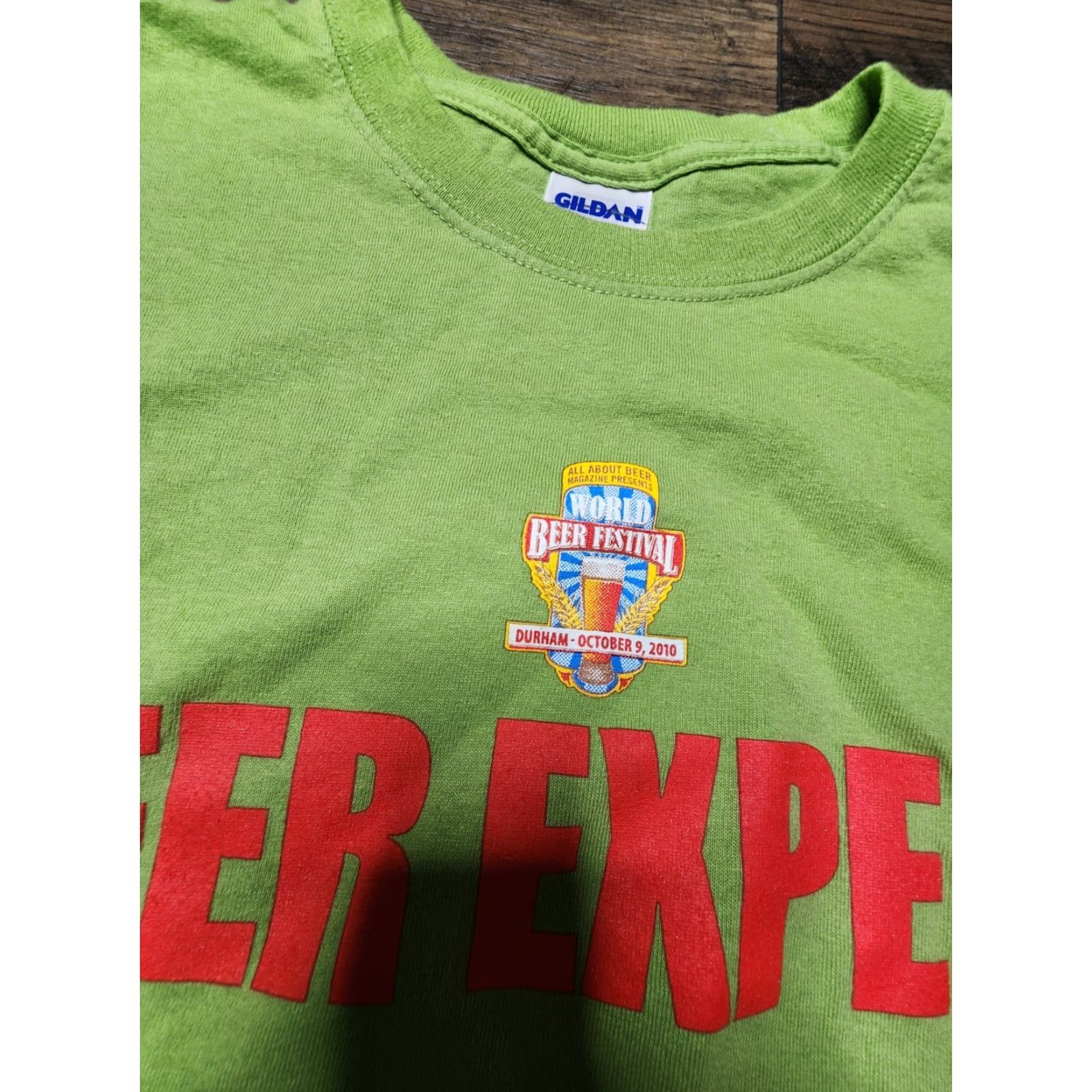 Gildan Gildan Mens XL Green Shirt Beer Expert Festival Double Sided 2010 Durham Size US XL / EU 56 / 4 - 4 Thumbnail