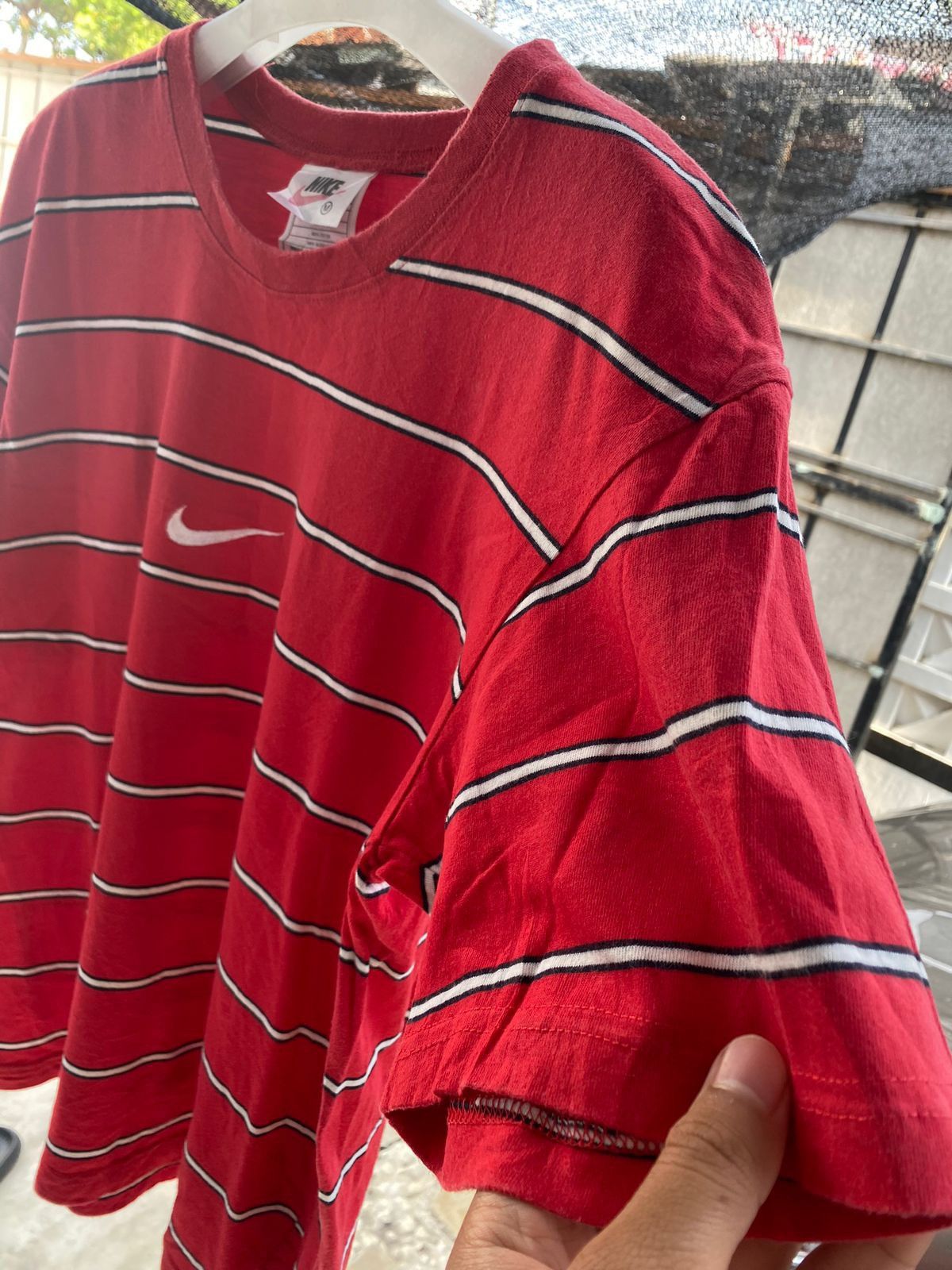 Nike × Vintage 💸NEED GONE💸vintage 90s nike center logo stripe tshirt Size M / US 6-8 / IT 42-44 - 3 Thumbnail