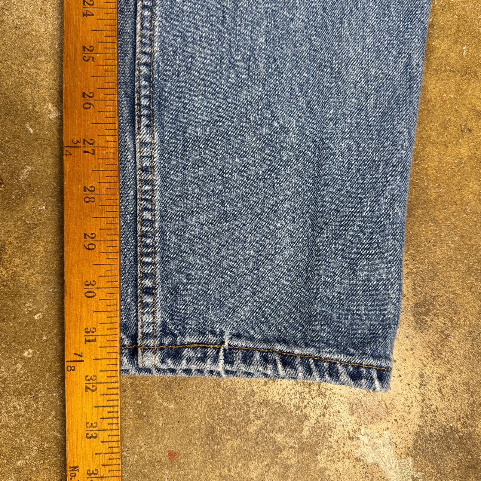 Levi's Vintage Clothing Vintage Levi’s 550 Relaxed Fit Tapered Women’s Size 14 Reg Size 36" / US 14 / IT 50 - 12 Thumbnail