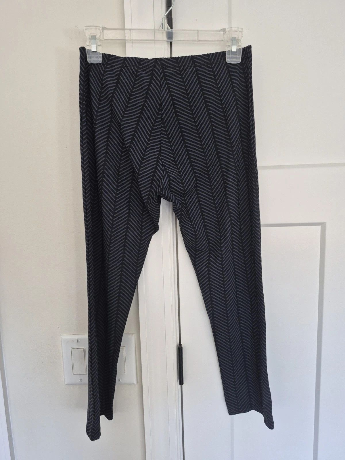 Vacation Porto Leggings Gray & Black Herringbone Pull On Sz S (1) Size 27" / US 4 / IT 40 - 3 Thumbnail