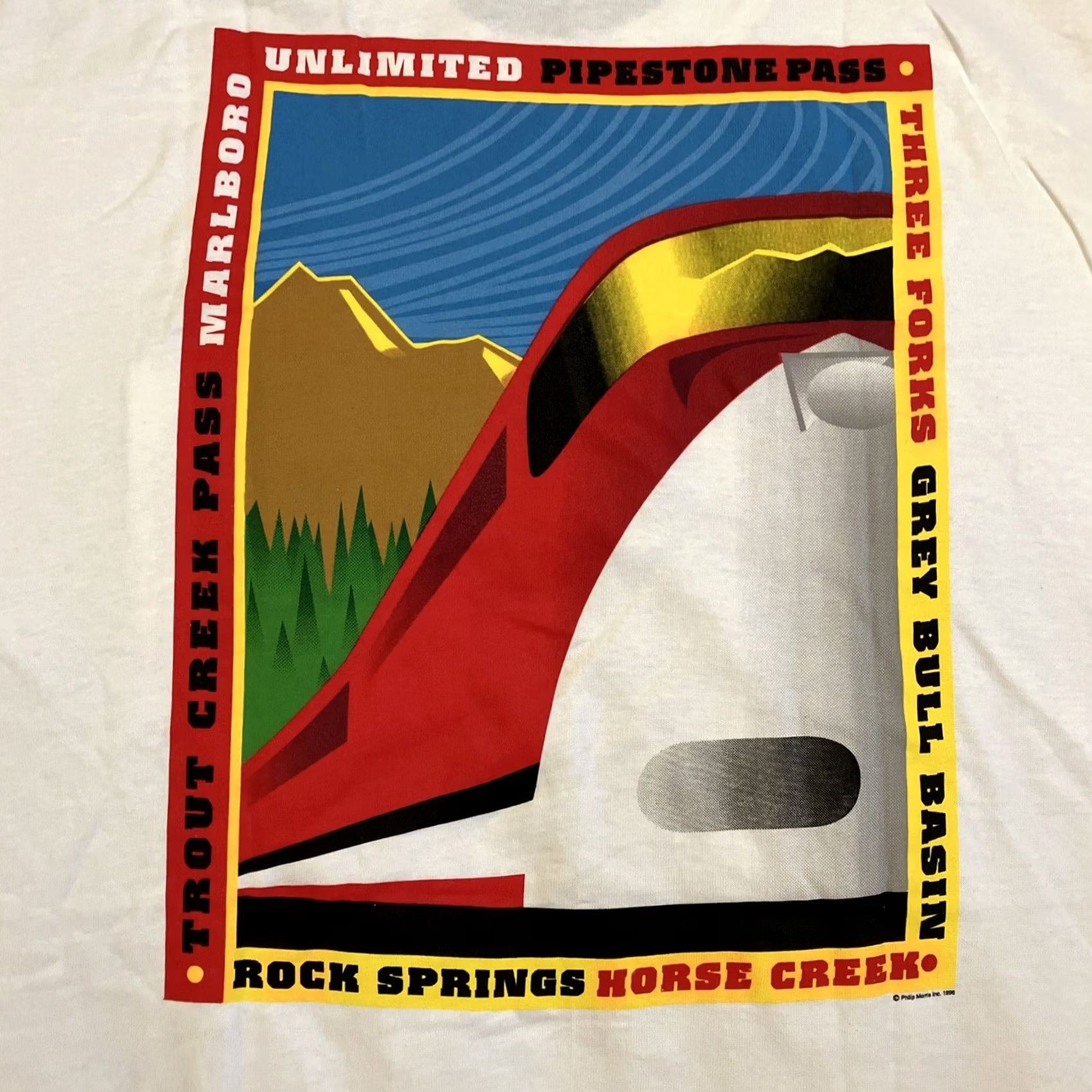 Fruit Of The Loom VINTAGE Marlboro Unlimited Pipestone Pass Pocket T Shirt XL White Cotton Mens Pocket T-Shirt 1996 Size US XL / EU 56 / 4 - 2 Thumbnail