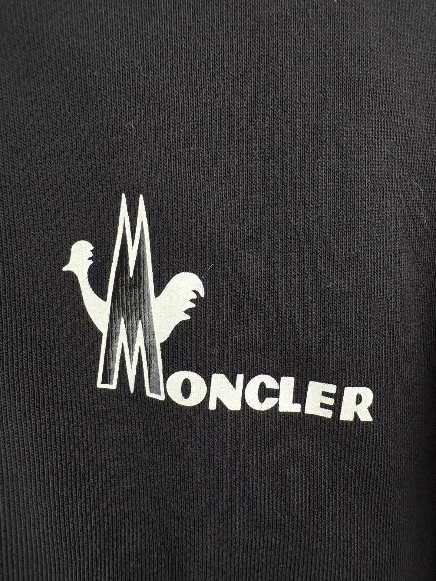 Moncler MONCLER Letter Logo Zipper Jacket K1 Size US L / EU 52-54 / 3 - 3 Thumbnail
