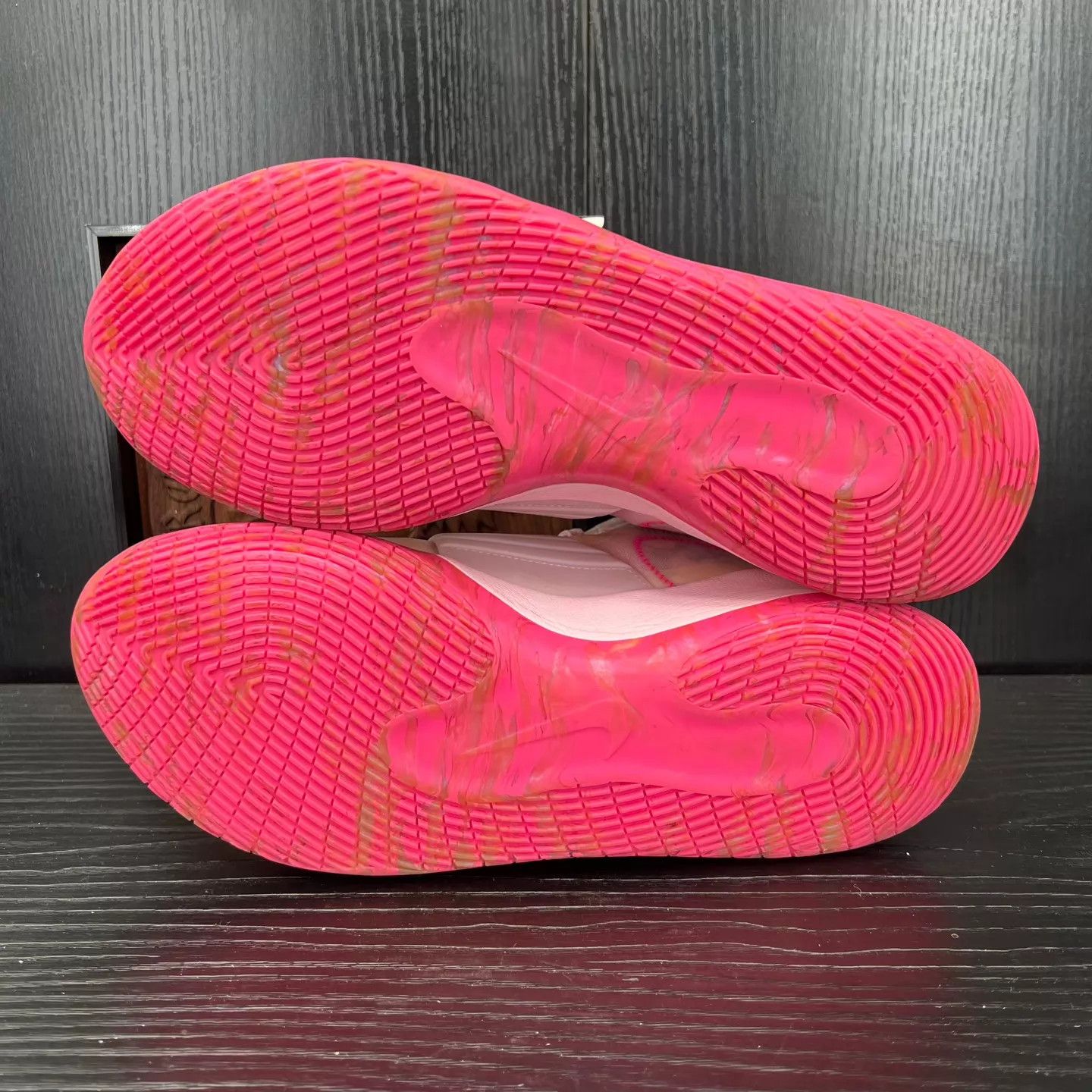 Nike Nike KD 12 Breast Cancer 44 Original Box Size US 11 / EU 44 - 4 Thumbnail