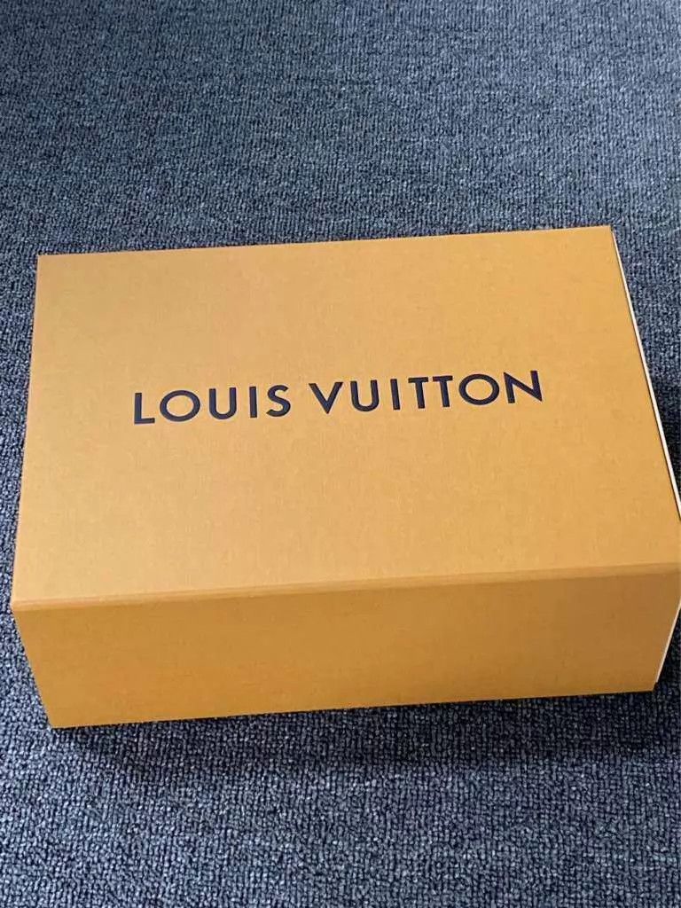 Louis Vuitton LV Pink Denim Full Print Trainer 37.5 Size US 7 / IT 37 - 8 Thumbnail