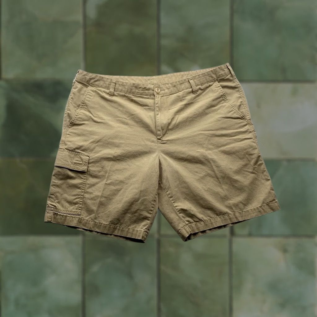 Vintage Columbia Mens Cargo Shorts Tan 42 10" Fishing Hiking Outdoors Size US 42 / EU 58 - 1 Thumbnail