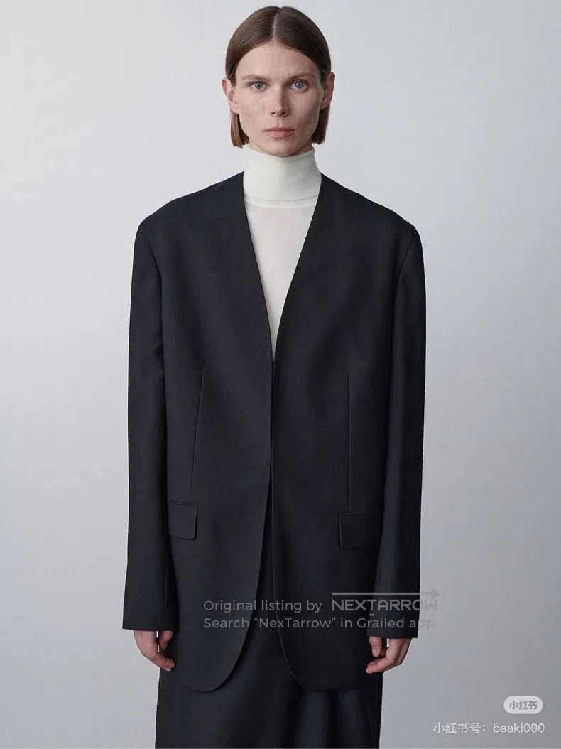 The Row The row size 0 Black v-neck jacket Size XS / US 0-2 / IT 36-38 - 7 Thumbnail