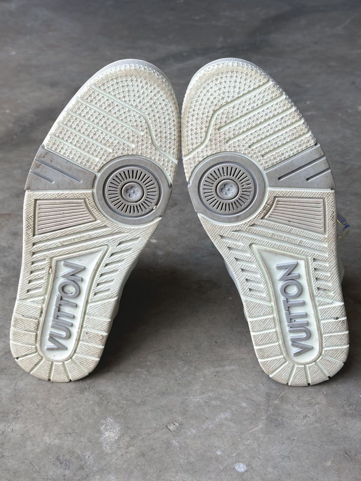 Louis Vuitton Louis Vuitton High Top Trainers Size US 9 / EU 42 - 6 Thumbnail