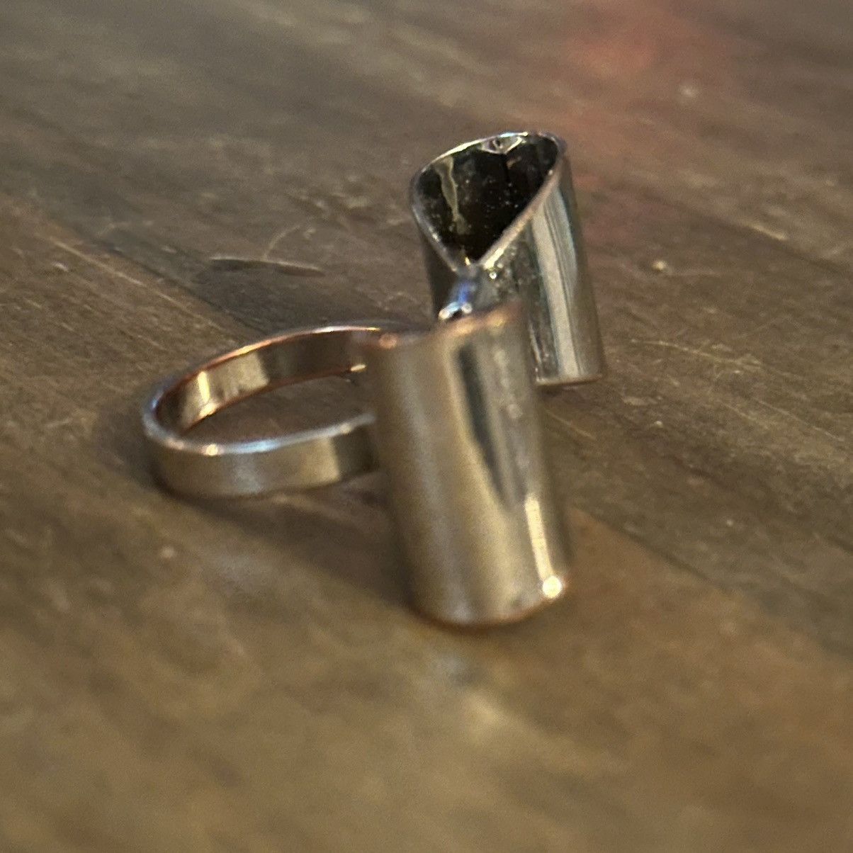 Other Silver tone large bow ring Size ONE SIZE - 4 Thumbnail