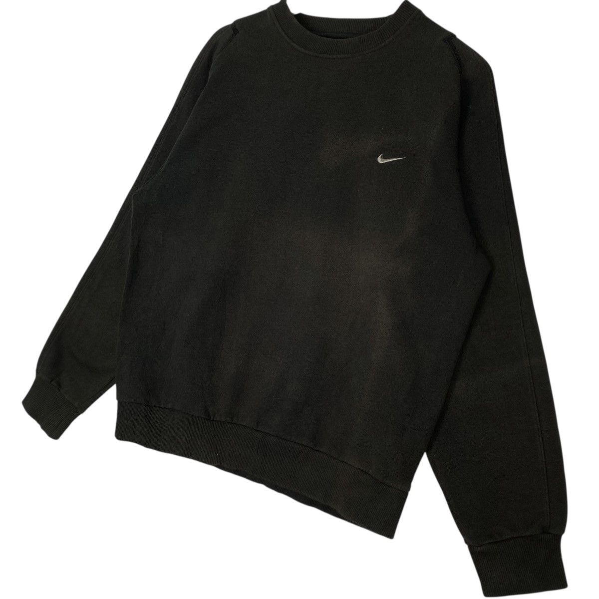 Other Vintage Nike Embroidered Crewneck Sweatshirt Size L Size US L / EU 52-54 / 3 - 2 Thumbnail
