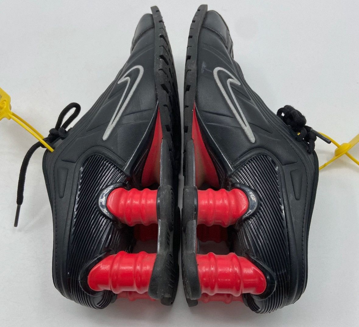 Martine Rose Martine Rose Nike Shox R4 collaboration Size US 6.5 / IT 36.5 - 20 Thumbnail