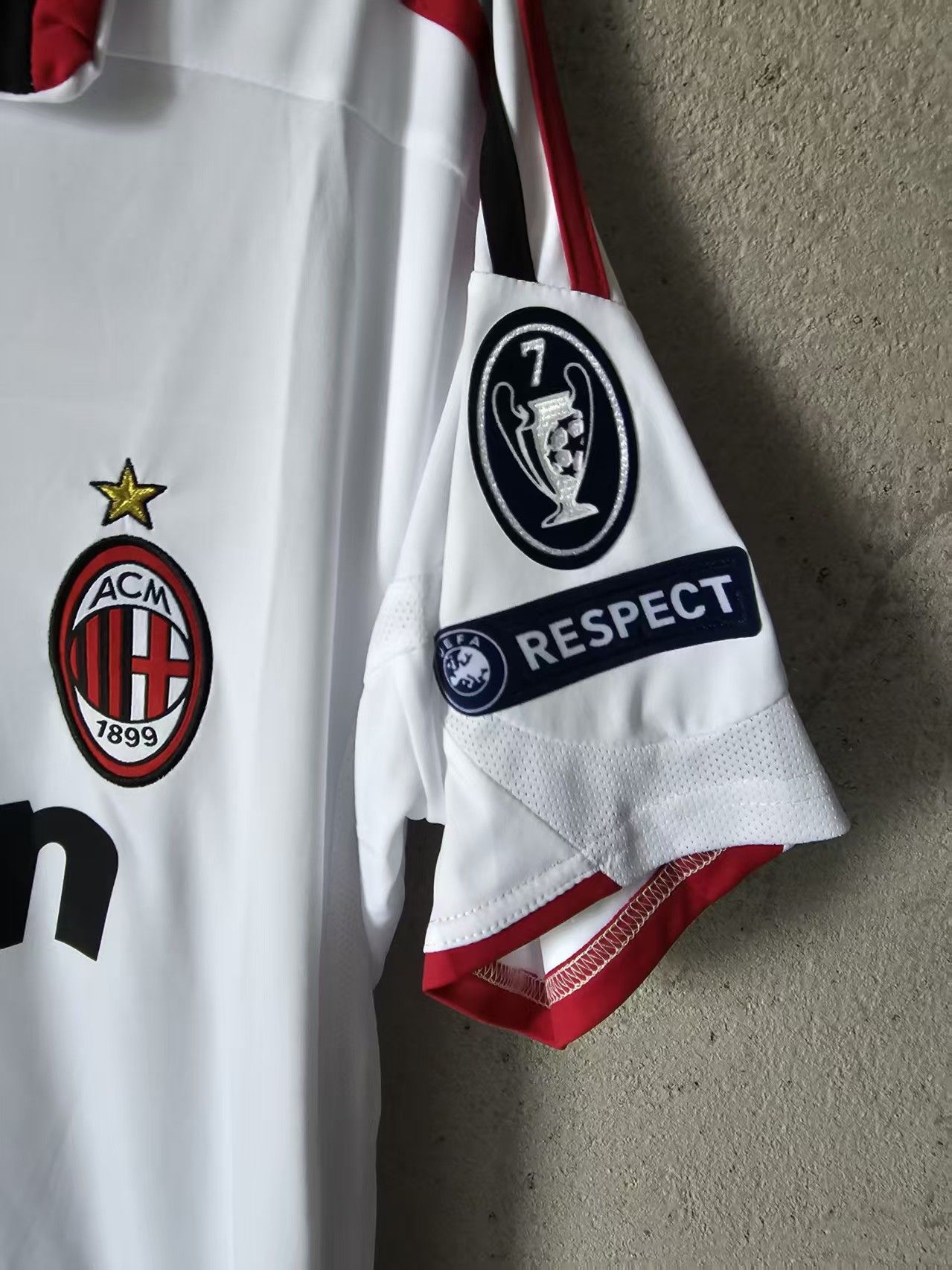 Other 2008 2009 AC Milan #80 Ronaldinho Jersey Size US S / EU 44-46 / 1 - 4 Thumbnail