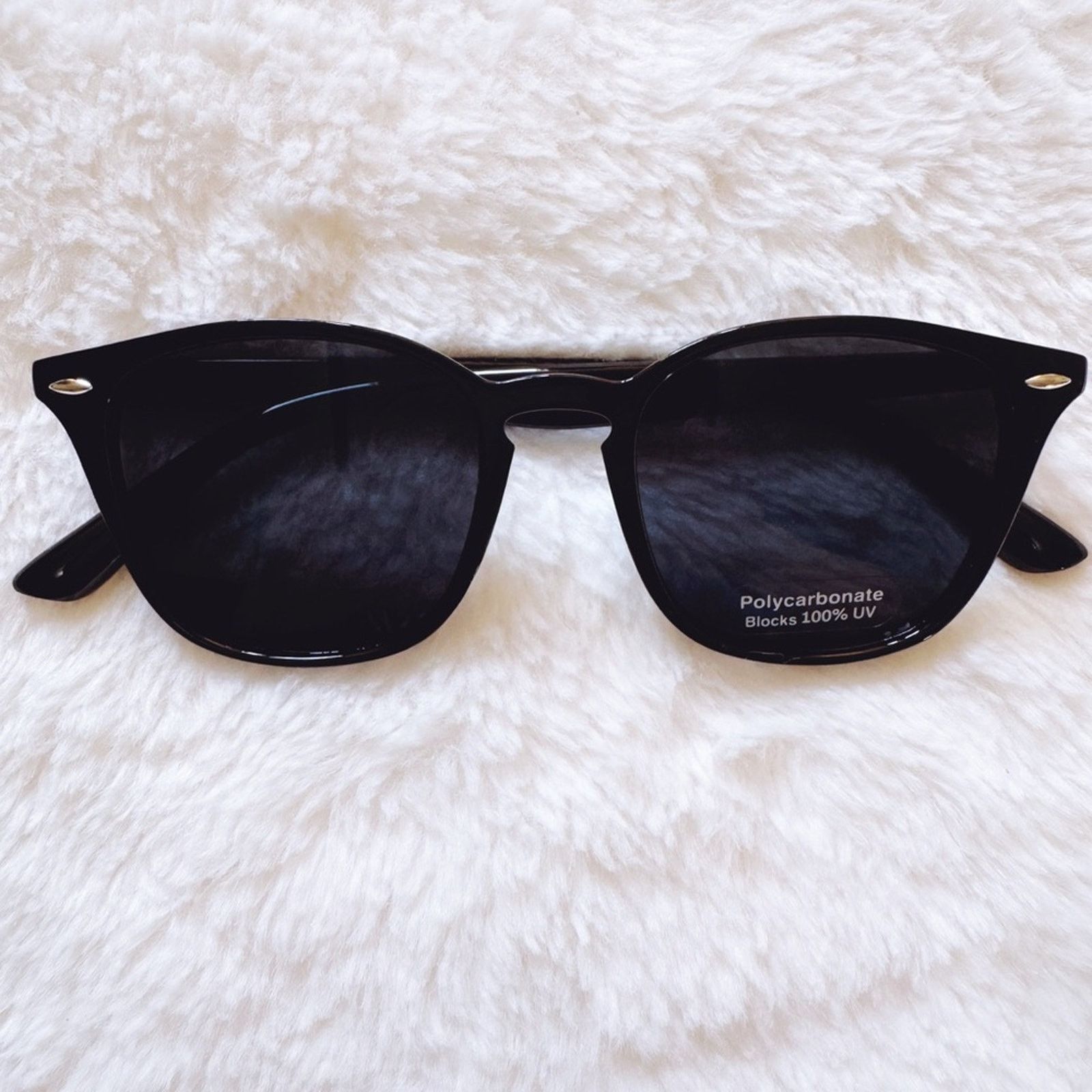 Other Milo Black W/Blue Lenses Oversized Oval Horn Rims Sunglasses Size ONE SIZE - 1 Thumbnail