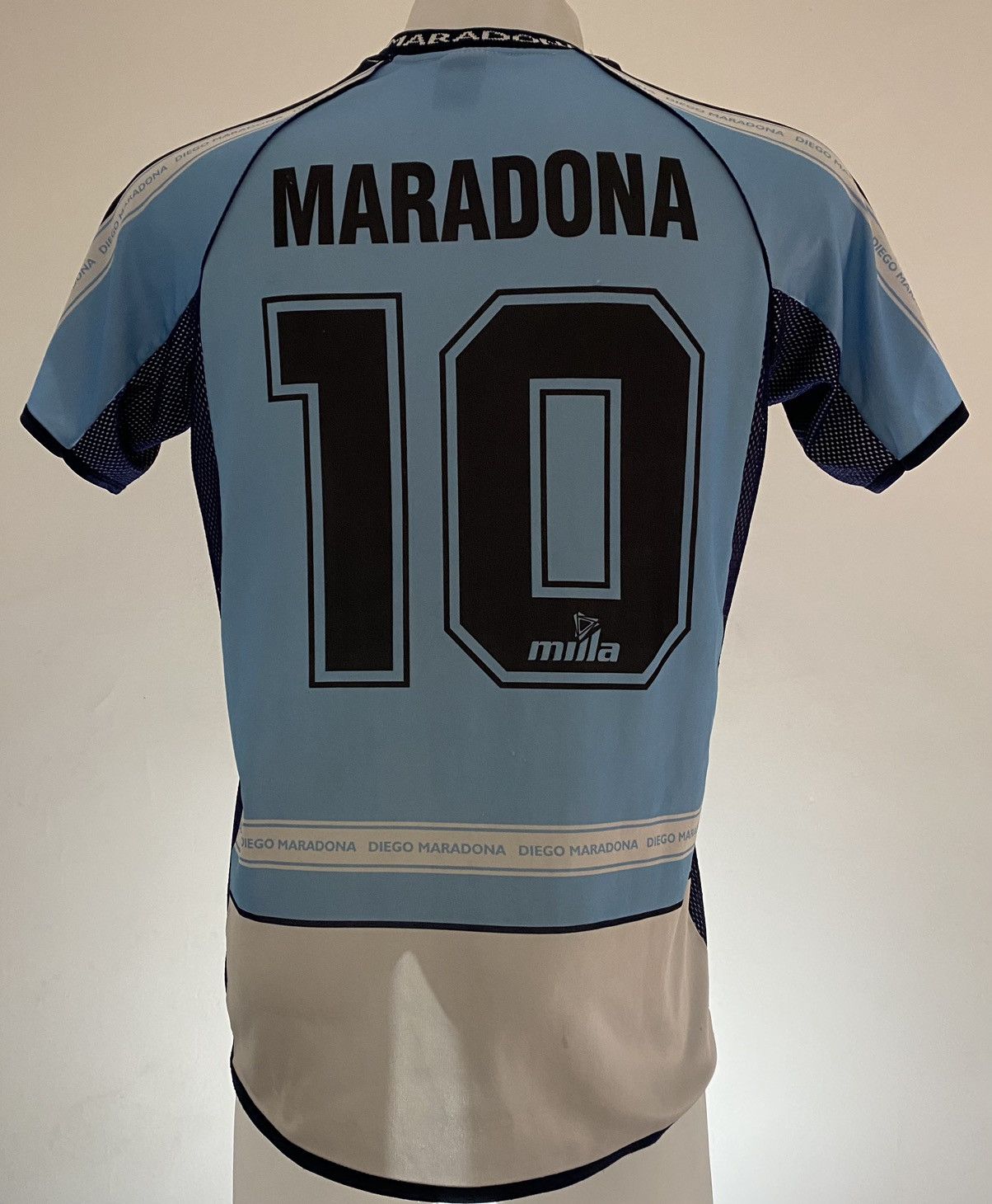 Other Vintage Football Shirt Tribute to Maradona’s soccer Era Size US M / EU 48-50 / 2 - 8 Thumbnail