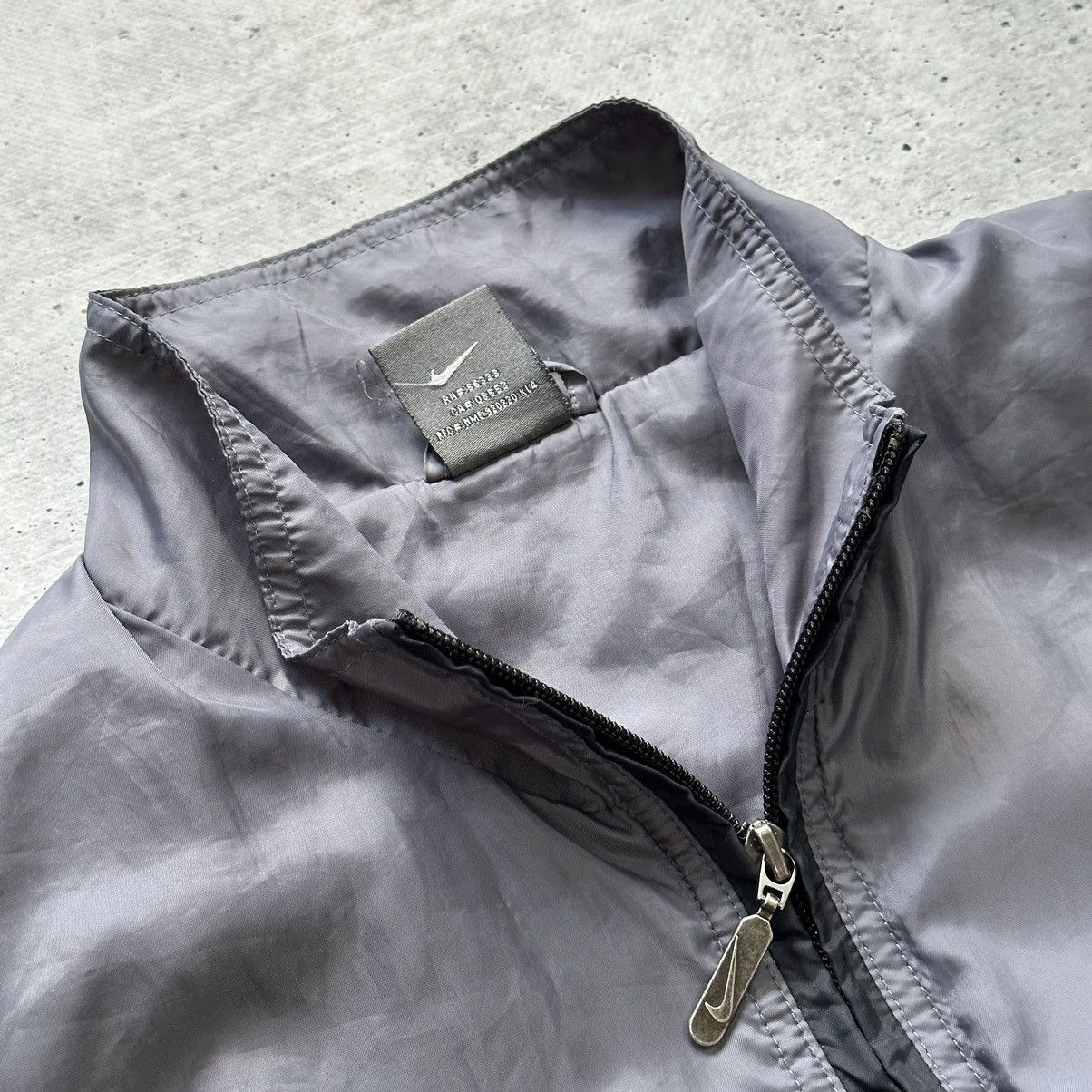 Other Vintage Nike Retro Track Jacket Black Gray Men’s Size L Size US L / EU 52-54 / 3 - 14 Thumbnail