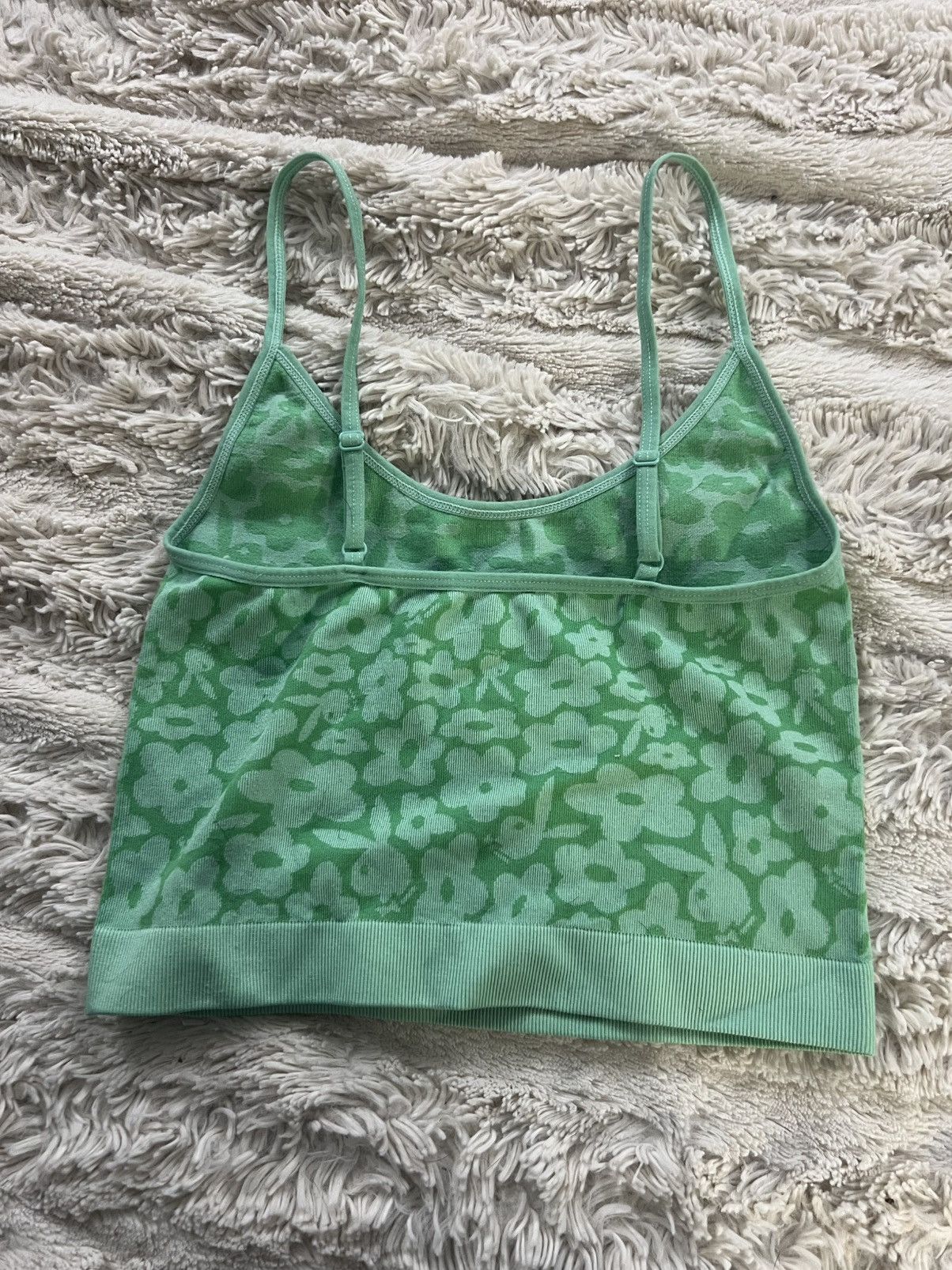 Pacsun × Playboy Pacsun Playboy Green Floral Cropped Tank Top Size Small Size S / US 4 / IT 40 - 2 Thumbnail