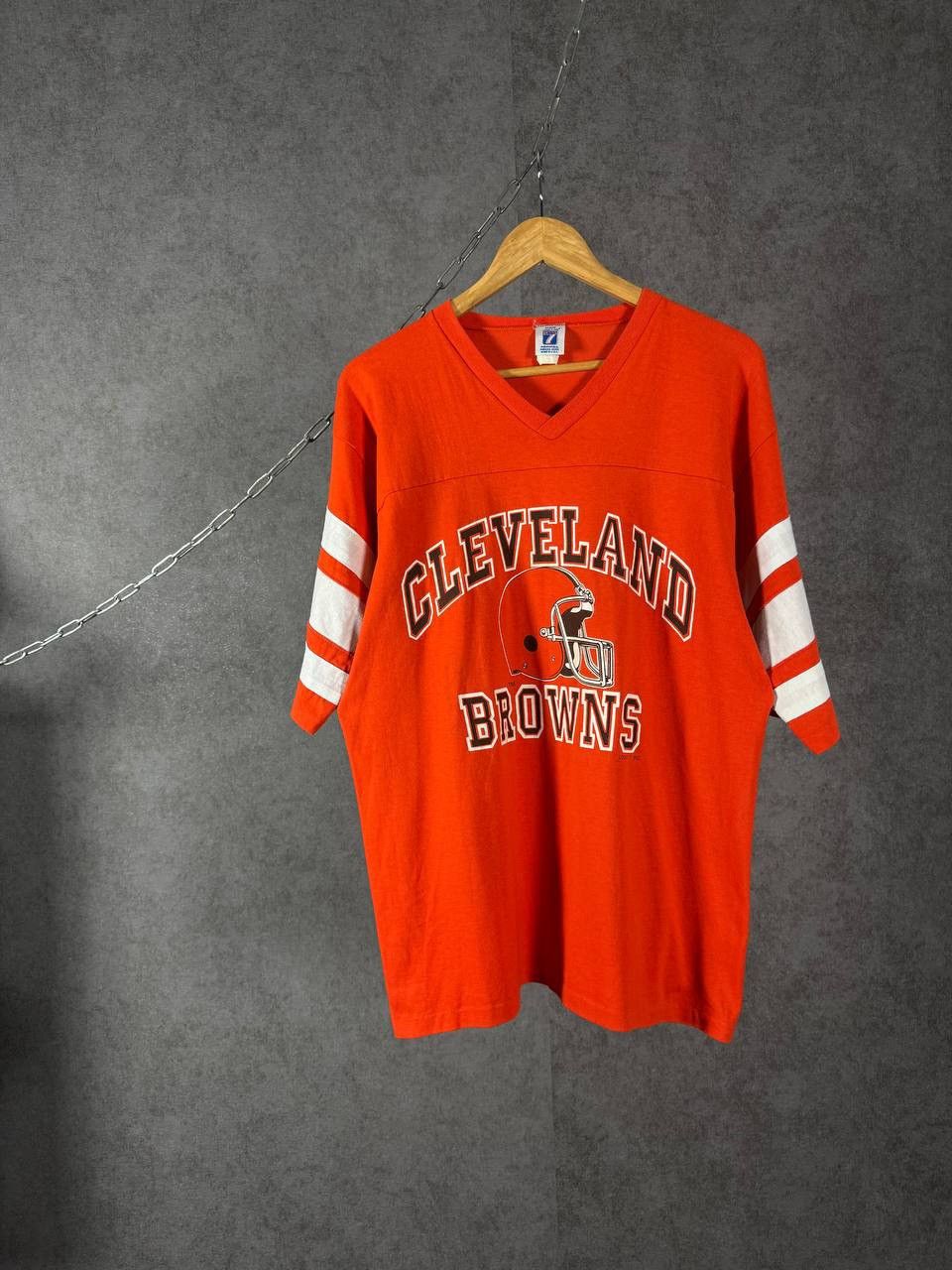 Logo 7 Cleveland Browns NFL vintage made in USA tee Size US L / EU 52-54 / 3 - 1 Thumbnail