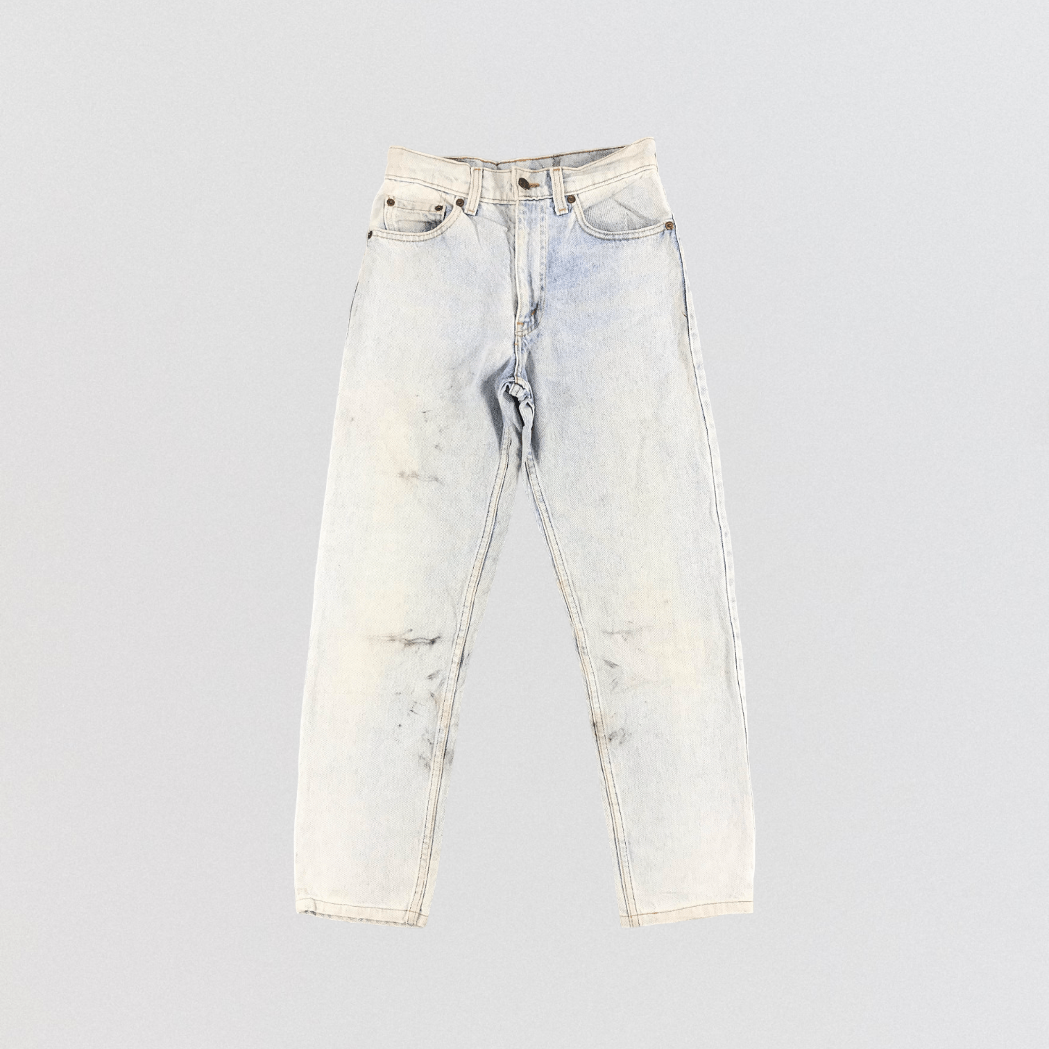 Levi's × Vintage Vintage Light Wash Levis Jeans-JM1946 Size US 28 / EU 44 - 1 Thumbnail