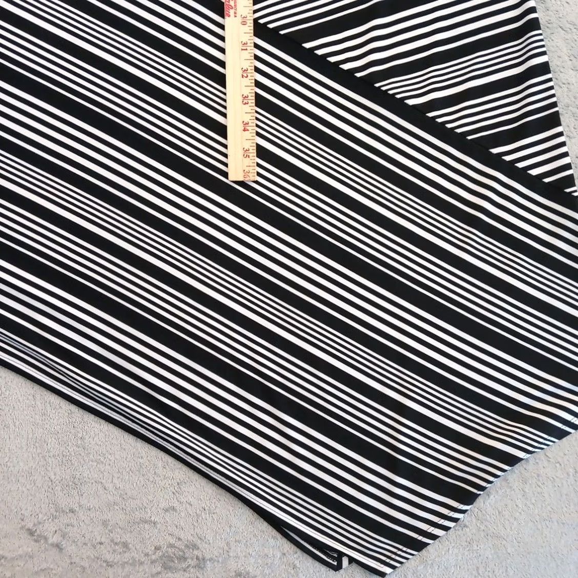 Vintage Chico's Maxi Dress Black Striped Asymmetric Sleeveless Pullover V-Neck Size 1 Polyester Spandex Women Dress Long Vintage No Size XS / US 0-2 / IT 36-38 - 5 Thumbnail