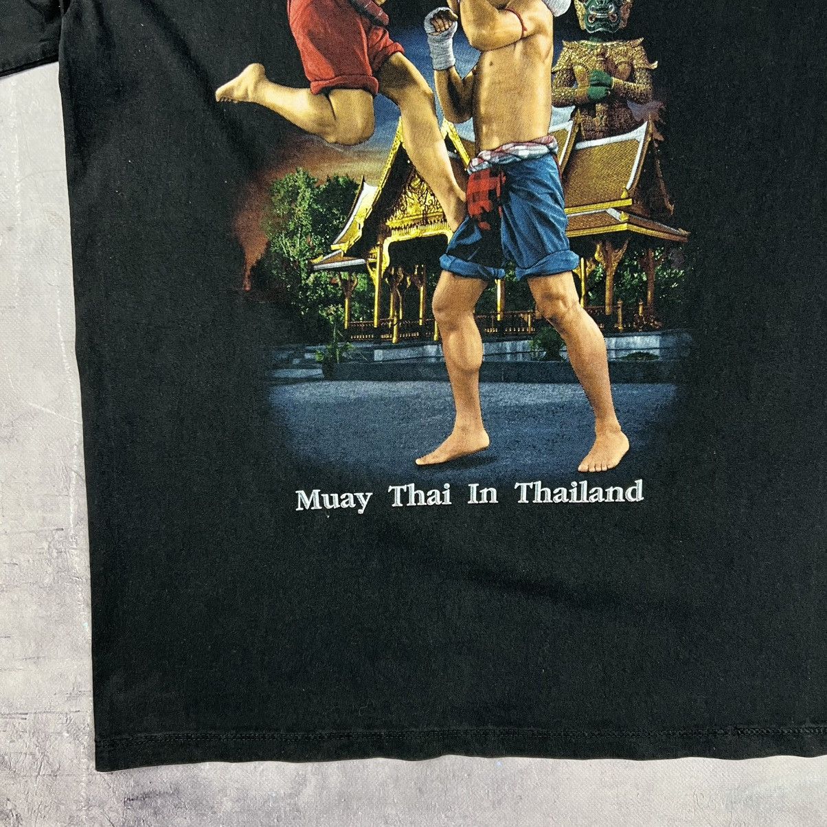 Other Rare! Muay Thai Vintage Big Logo Tee Knife 00s Size US L / EU 52-54 / 3 - 14 Thumbnail