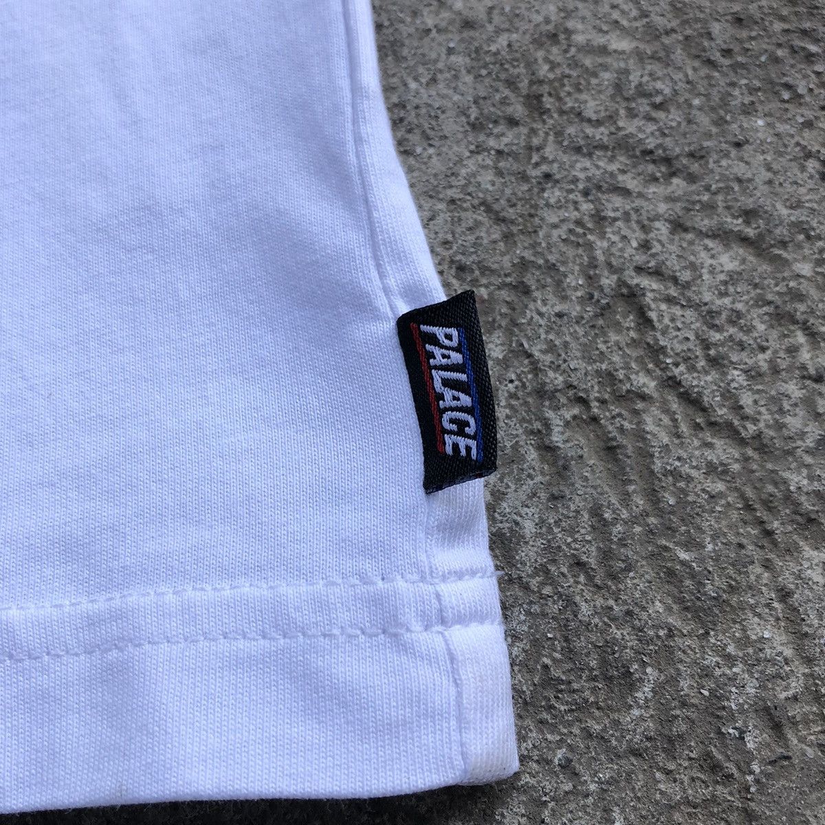 Palace Palace Basically A T-Shirt White Tee Size US L / EU 52-54 / 3 - 7 Thumbnail