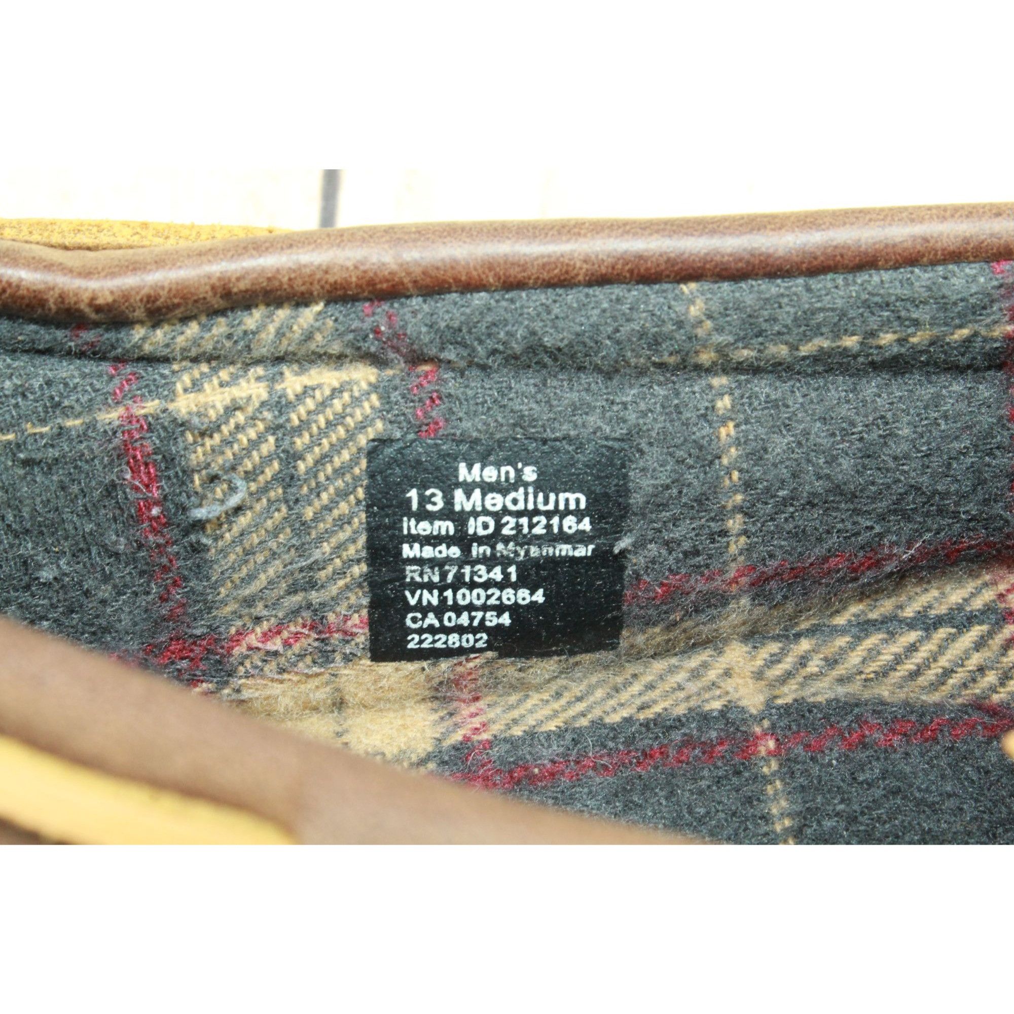 L.L. Bean LL Bean Men's Brown Leather Handsewn Slippers Size US 13 / EU 46 - 8 Thumbnail