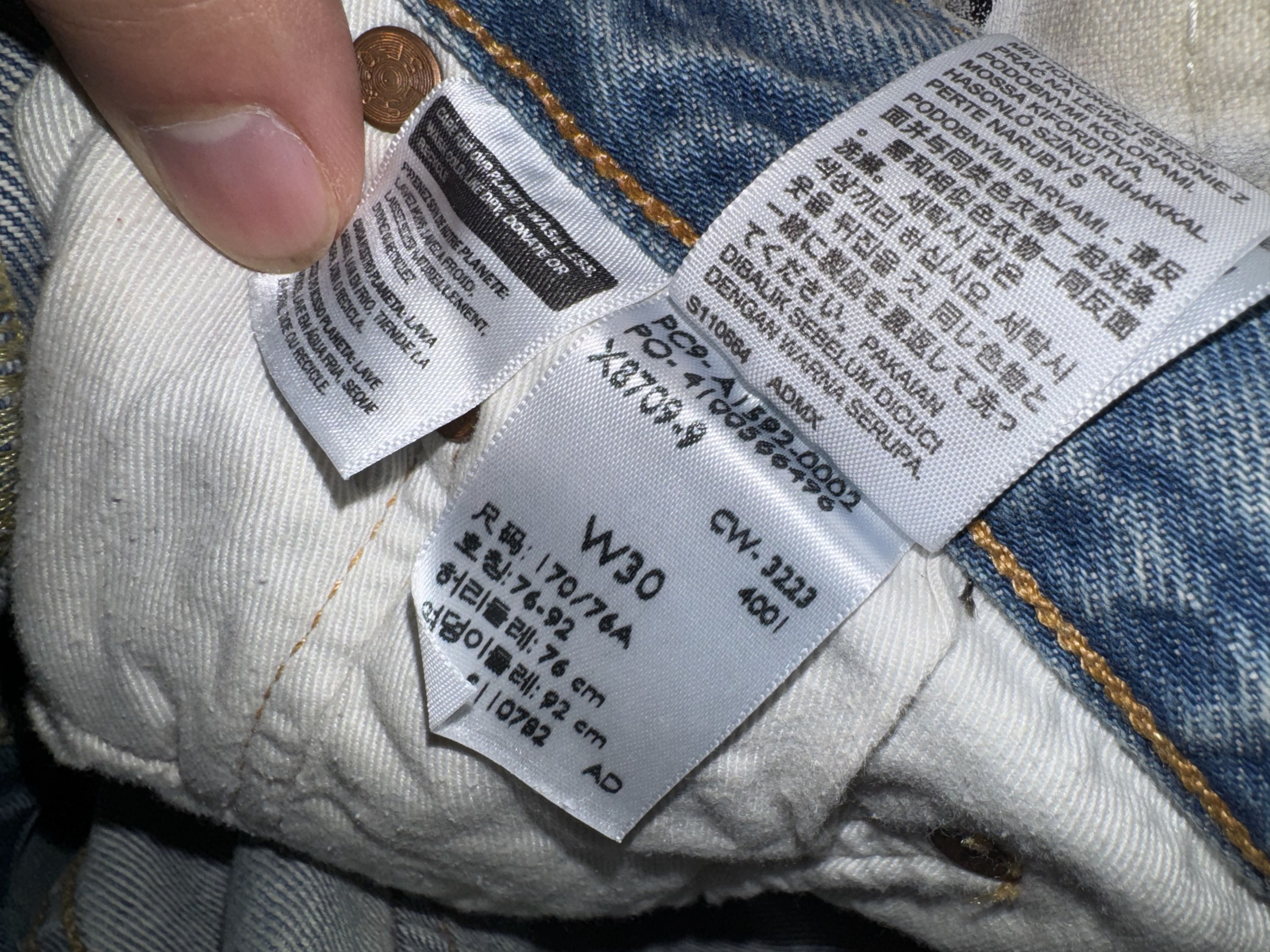 DENIM TEARS Denim Tears x Levi’s Cotton Wreath Light Wash Jeans Size US 30 / EU 46 - 4 Thumbnail
