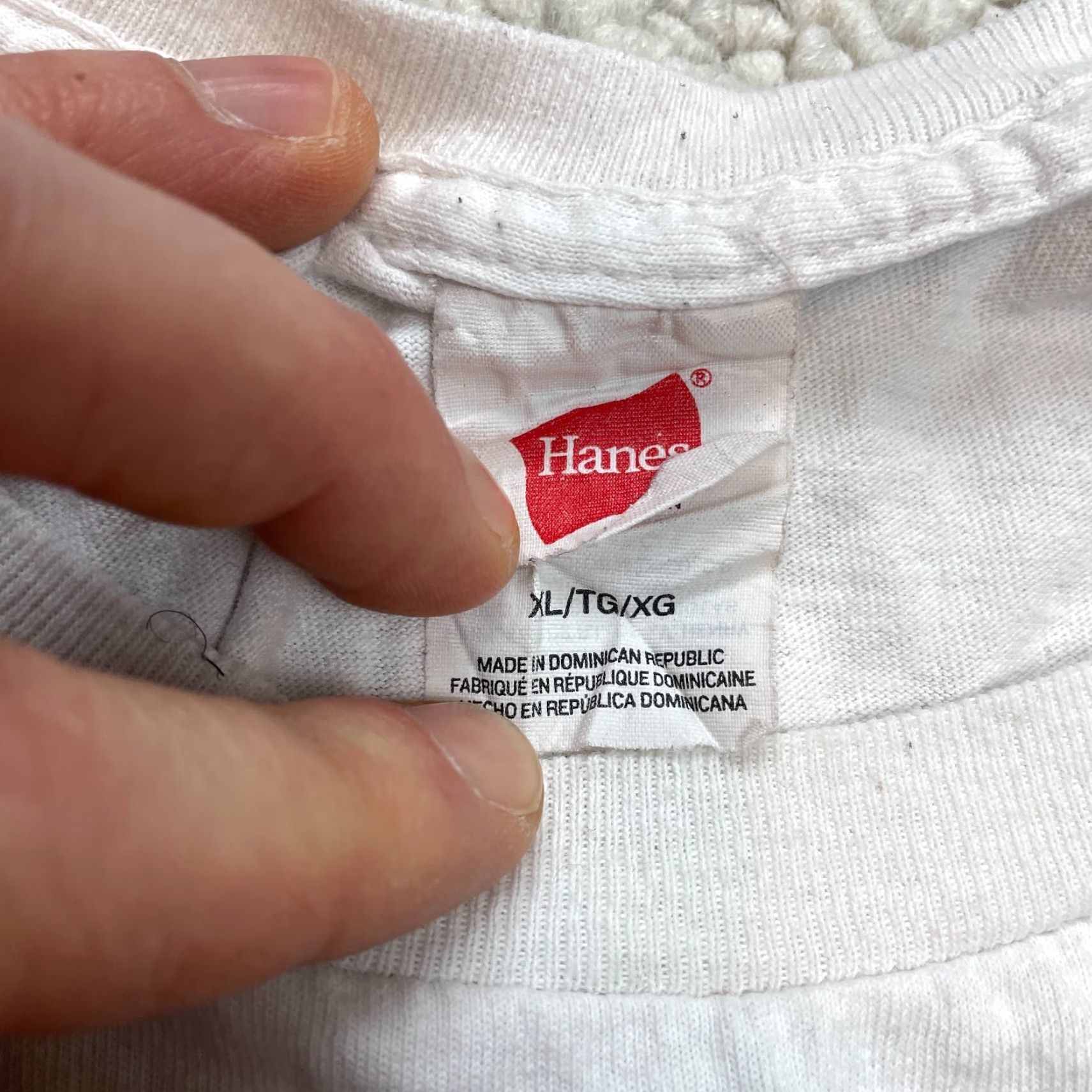 Hanes Hanes Shirt Mens XL White Hawaii Island Paradise Logo Short Sleeve Crew Cotton Size US XL / EU 56 / 4 - 4 Thumbnail