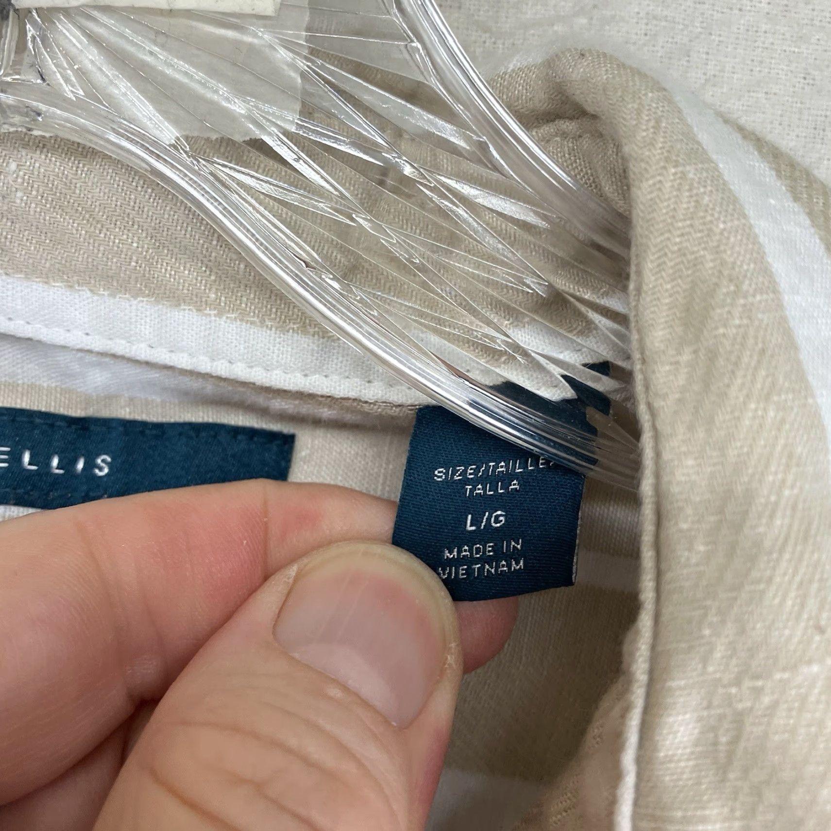 Perry Ellis Vintage Perry Ellis Men's Linen Blend Shirt Large Short Sleeve Beige Striped Casual Summer Beach boating Size US L / EU 52-54 / 3 - 4 Thumbnail