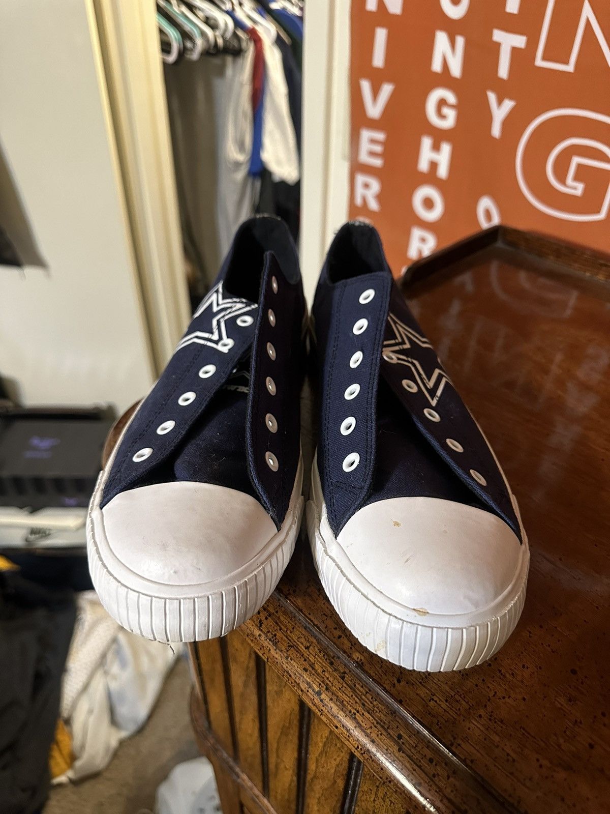 NFL × Vintage Vintage NFL Dallas Cowboys sneakers 00s size 11 Size US 11 / EU 44 - 3 Thumbnail