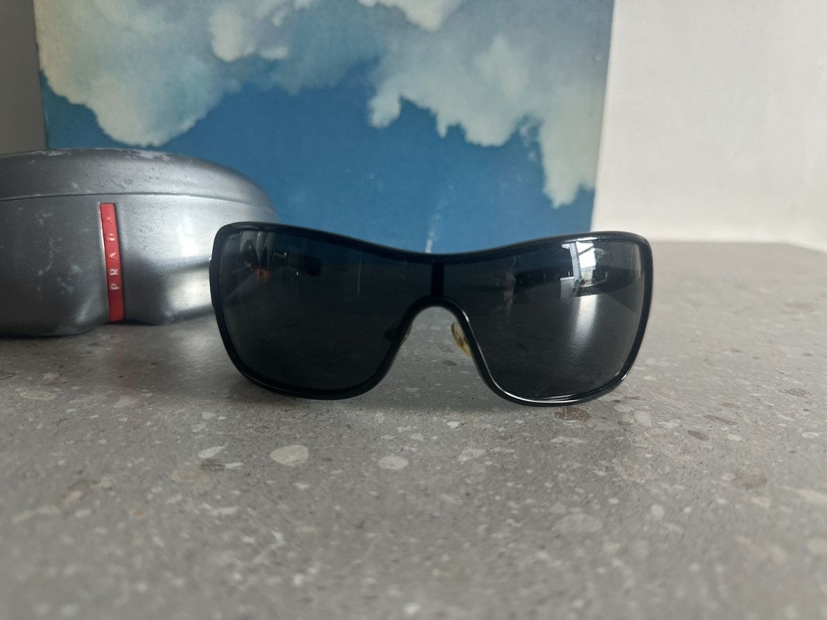 Prada Prada vintage sunglasses in perfect condition made in Italy Size ONE SIZE - 4 Thumbnail