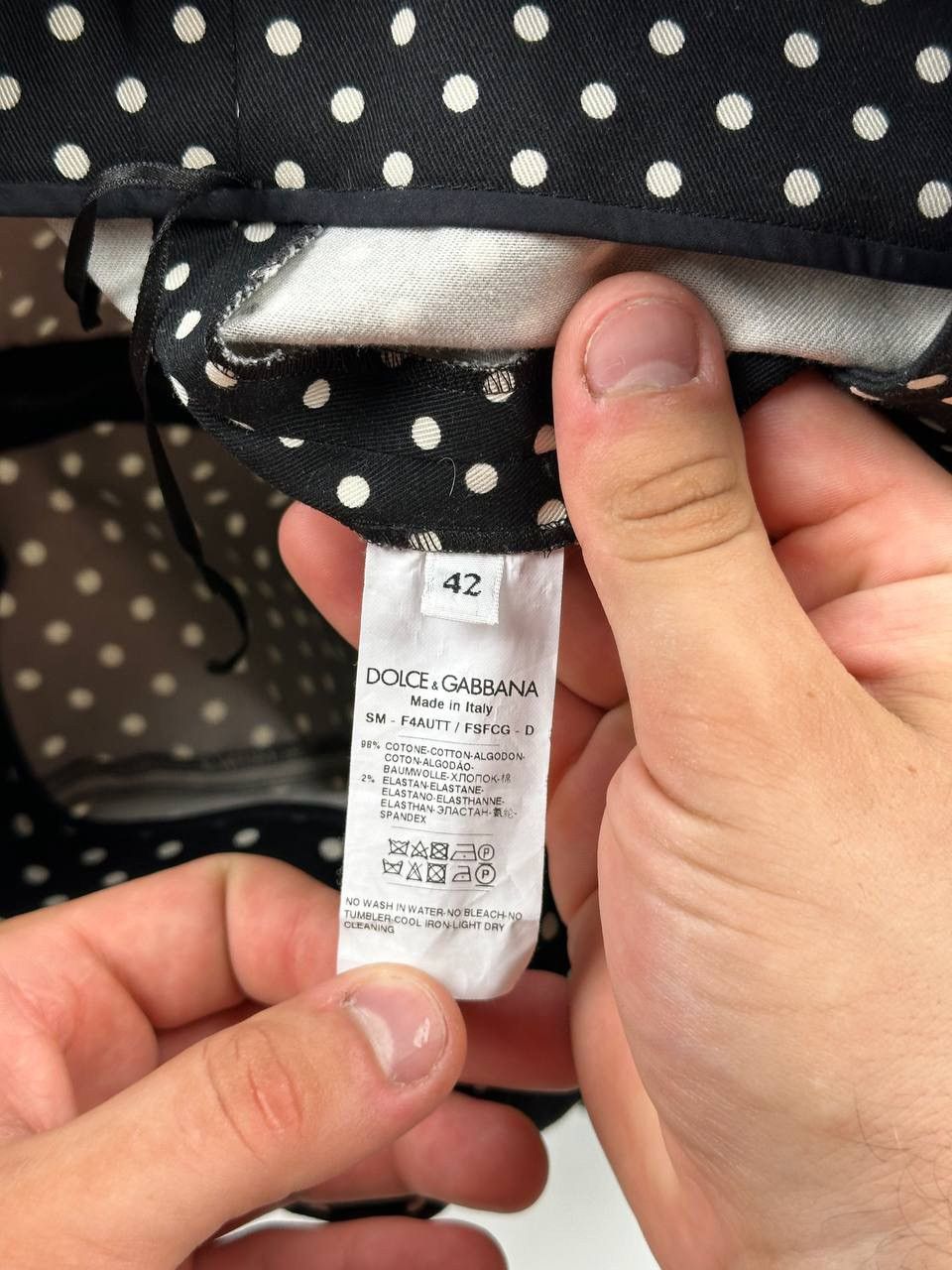Dolce & Gabbana skirt from Dolce & Gabbana Size 28" / US 6 / IT 42 - 4 Thumbnail