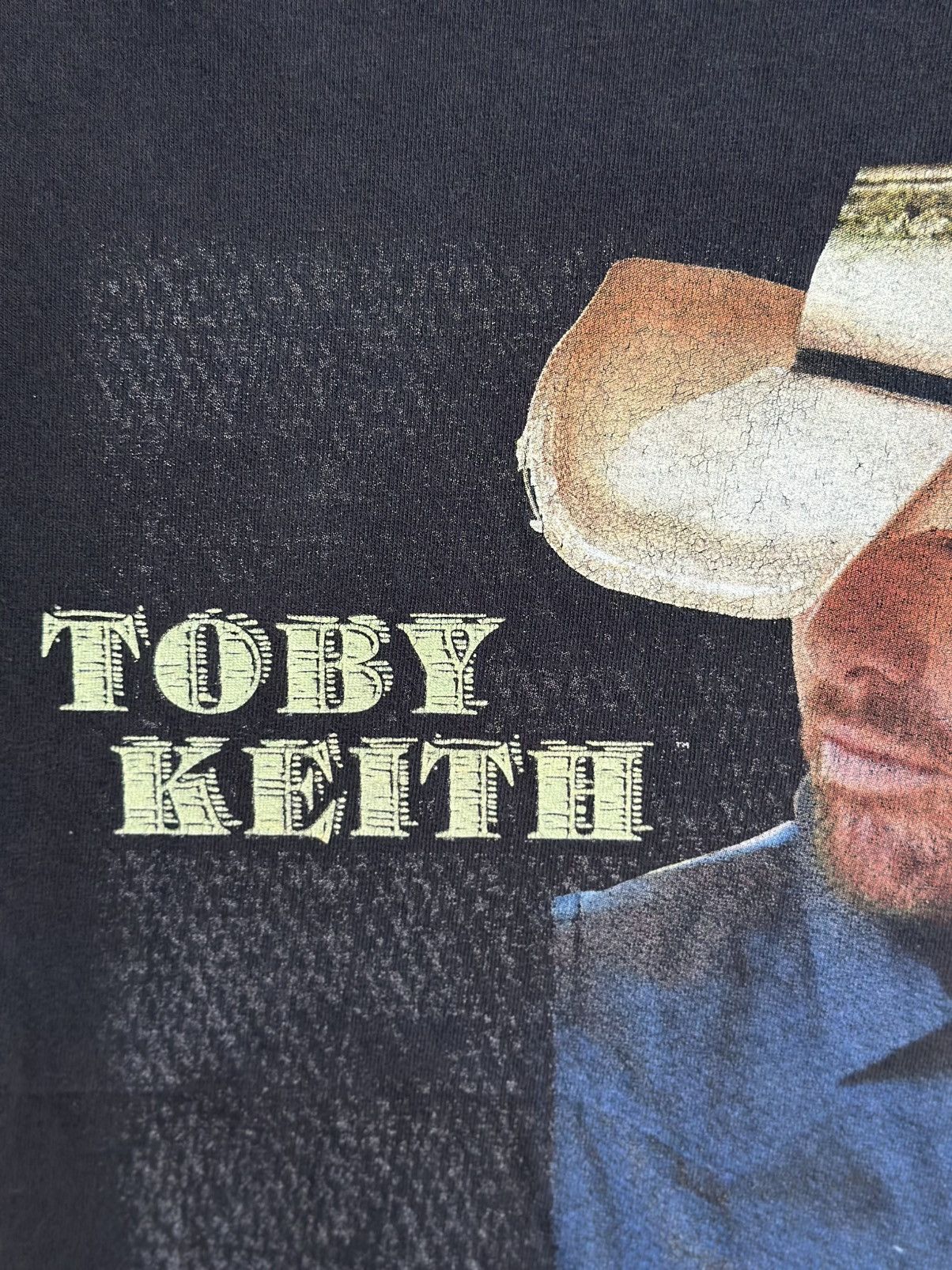 Band Tees × Vintage Vintage Toby Keith Tour Tee Faded Tee Size US S / EU 44-46 / 1 - 2 Thumbnail