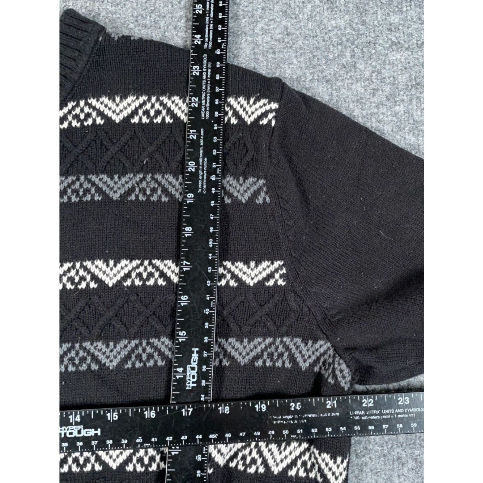 Dockers Retro Dad Style Geometric Pattern Sweater Adult Large Black Gray Chunky Knit Size US L / EU 52-54 / 3 - 3 Thumbnail
