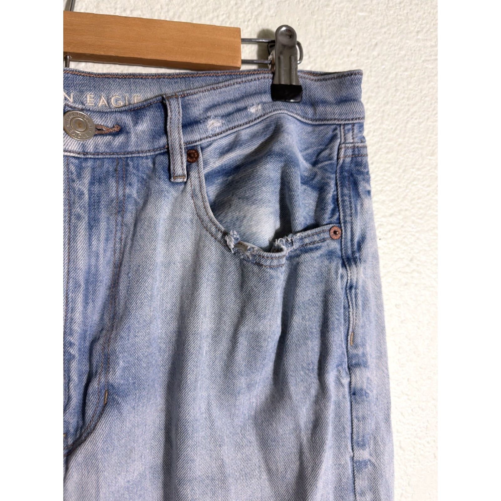 American Eagle Outfitters VINTAGE American Eagle Jeans Baggy Light Wash 32x31 Distressed Women 14 Blue Straight Size 24" / US 00 / IT 34 - 5 Thumbnail