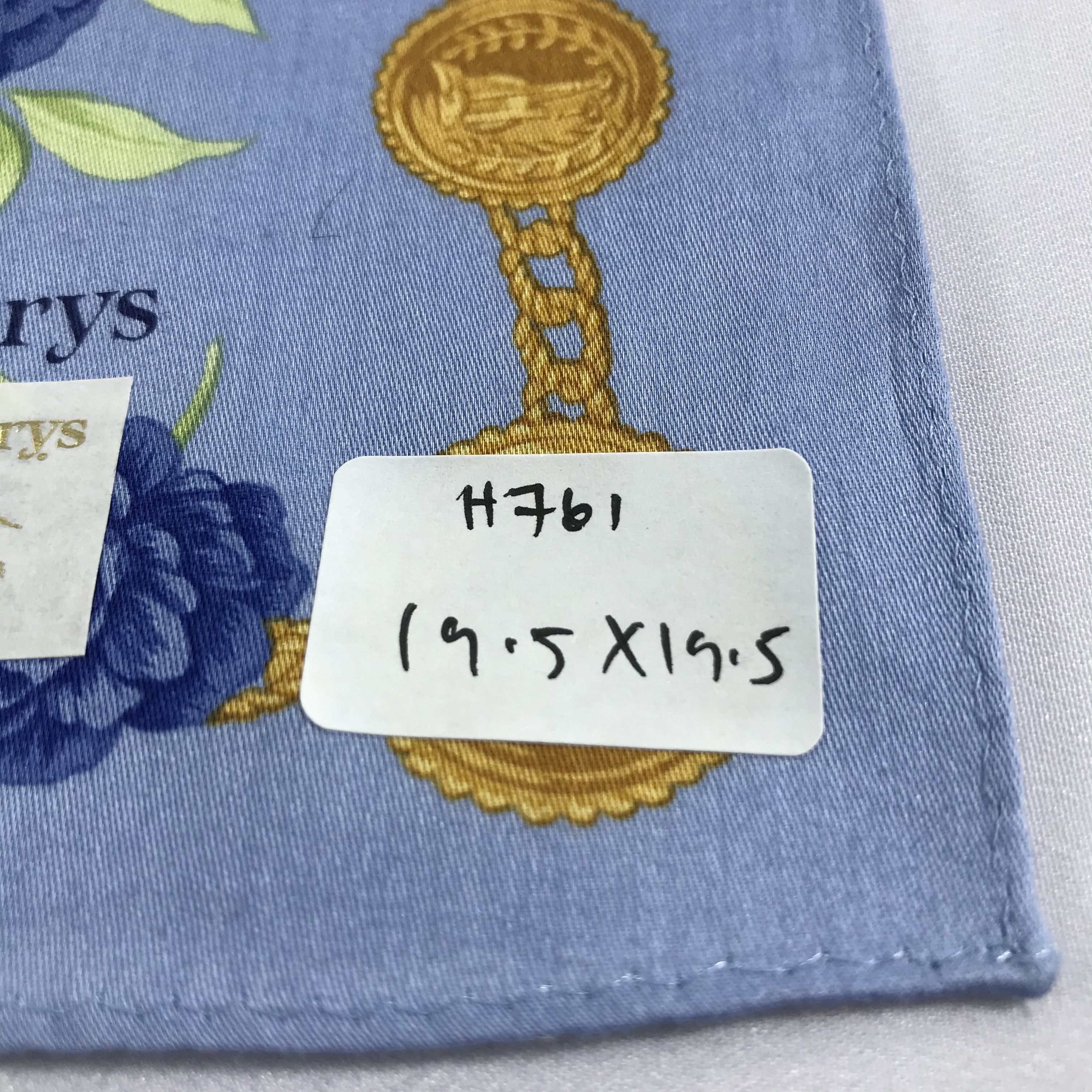 Burberry Burberrys Floral Handkerchief Neckerchief Bandana H761 Size ONE SIZE - 7 Thumbnail