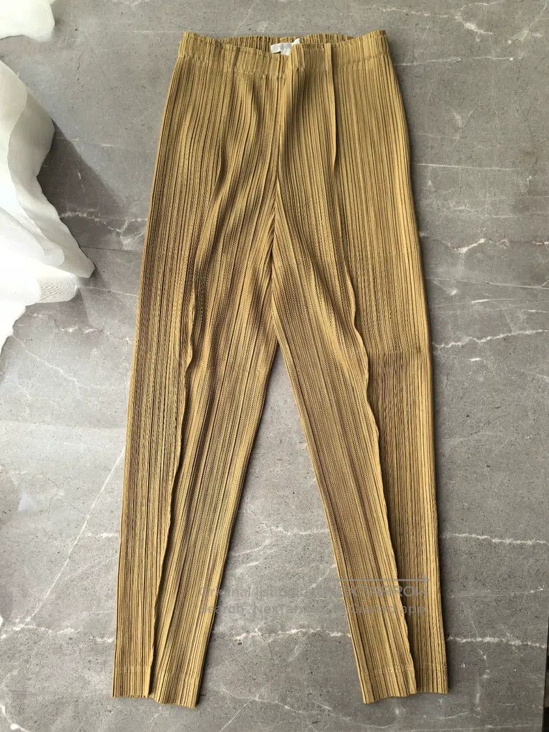 Issey Miyake Issey Miyake size:3 Pleated Skinny Pants Size 22" - 2 Thumbnail
