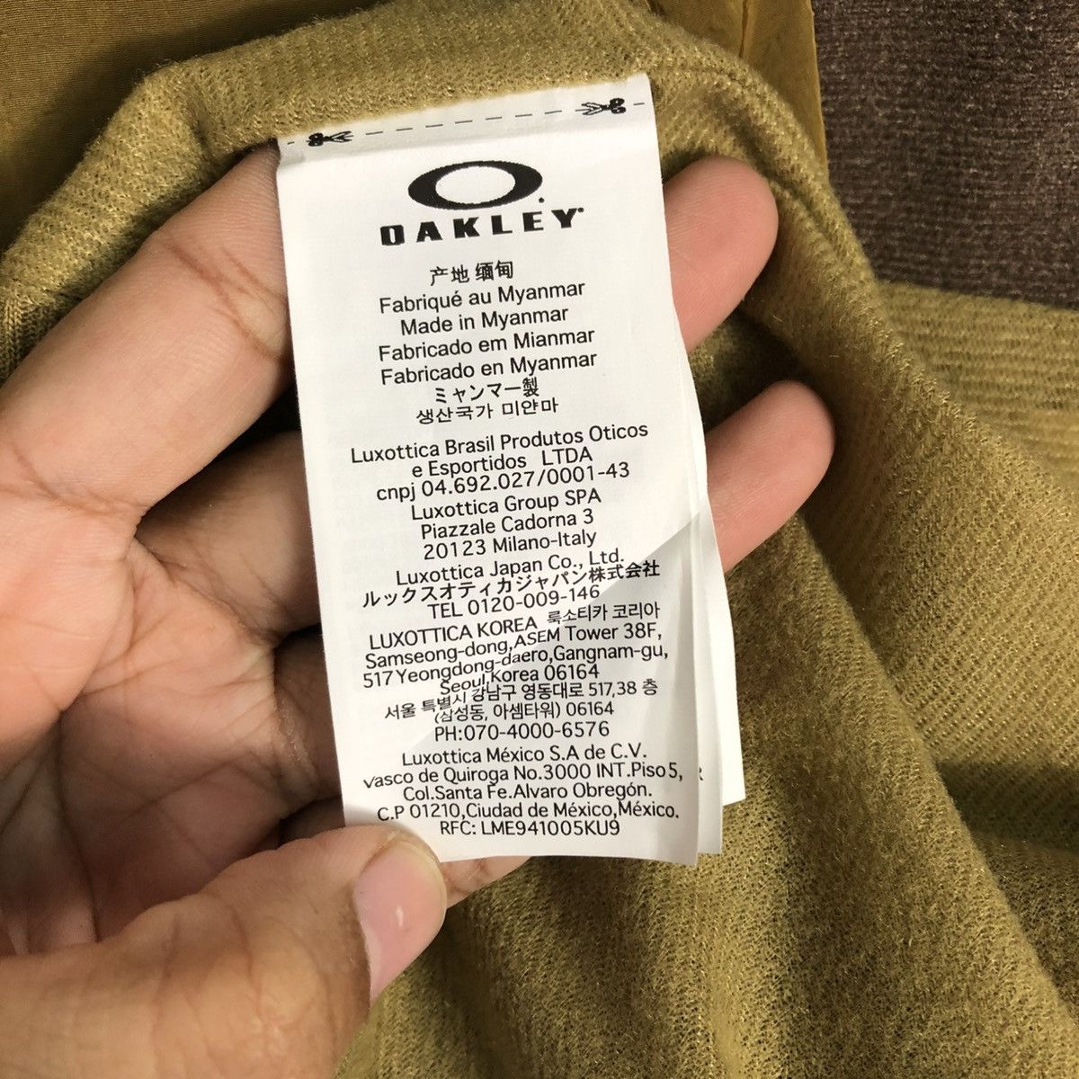 Oakley 🔥RICH BROWN METALLIC ZIPPER JACKET OAKLEY RARE DESIGN Size US M / EU 48-50 / 2 - 23 Thumbnail