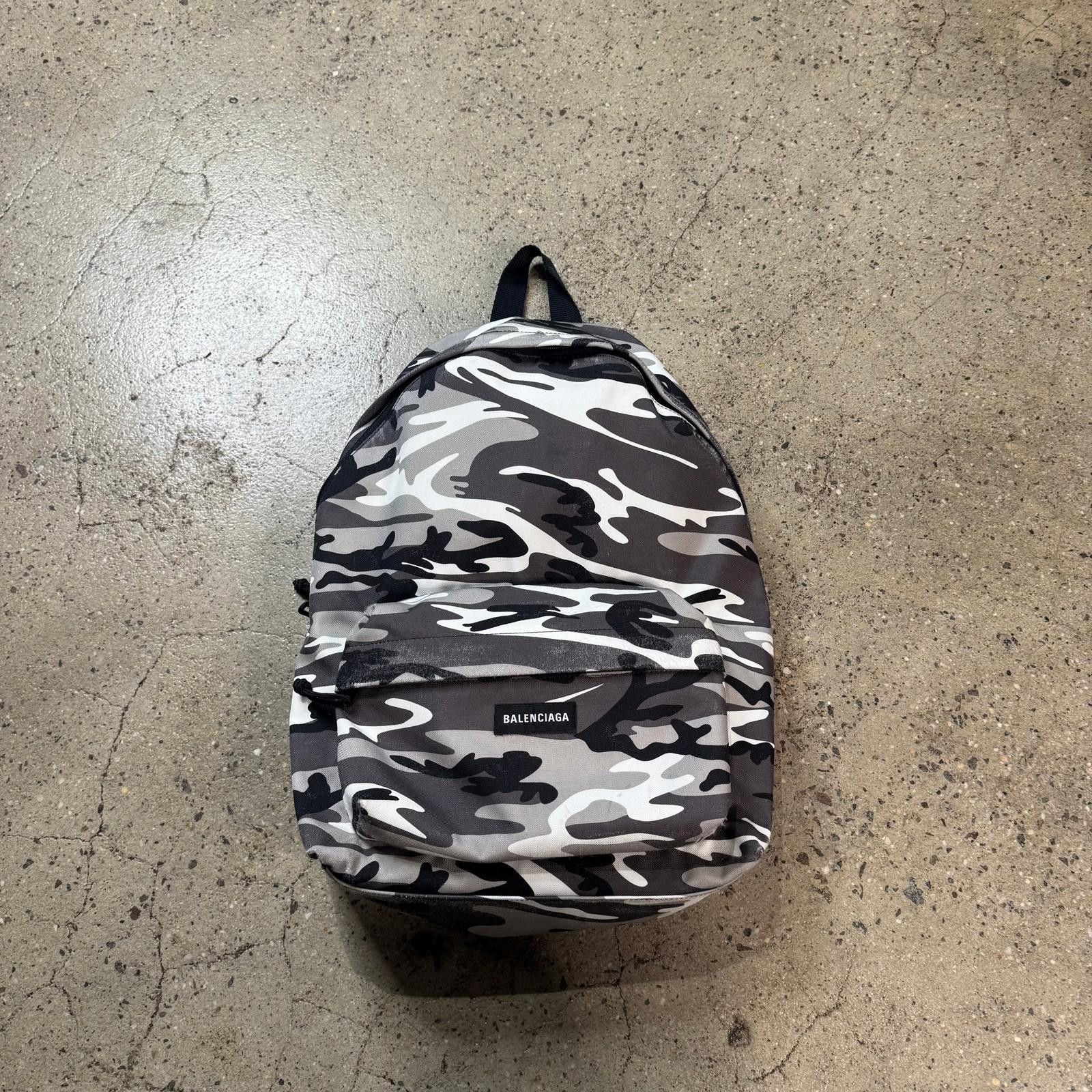 Balenciaga Balenciaga Snow Camo Backpack Size ONE SIZE - 1 Thumbnail