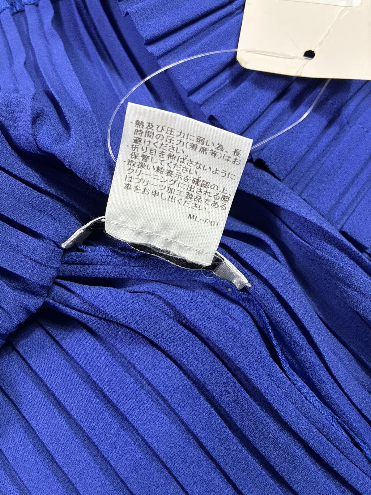 Pleats Please Issey Miyake Pleats Please Issey Miyake Boat-Neck Size S / US 4 / IT 40 - 7 Thumbnail