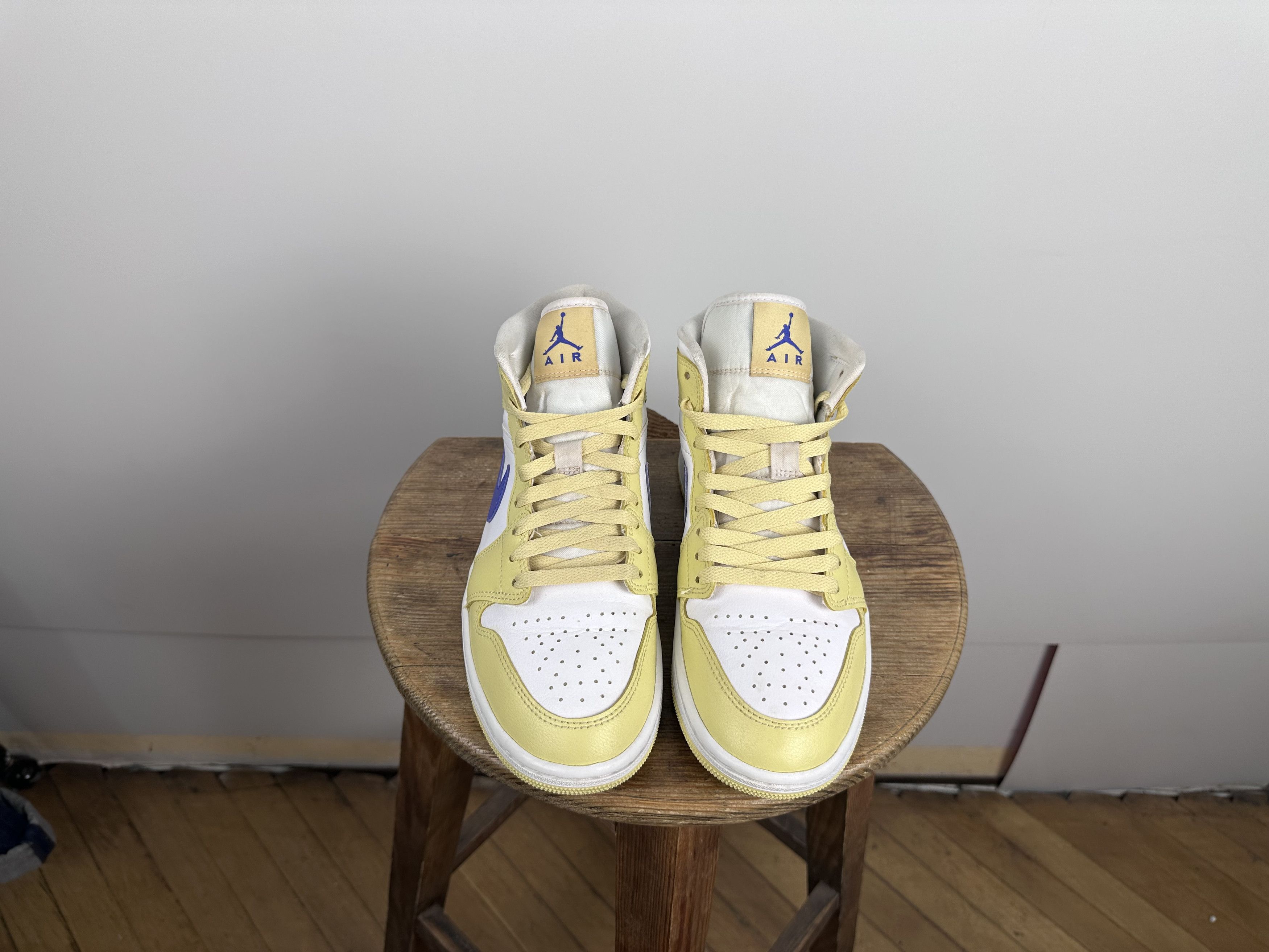Jordan Brand Nike Air Jordan 1 Mid Shoes Lemon Wash Lapis Size US8 Size US 8 / IT 38 - 3 Thumbnail