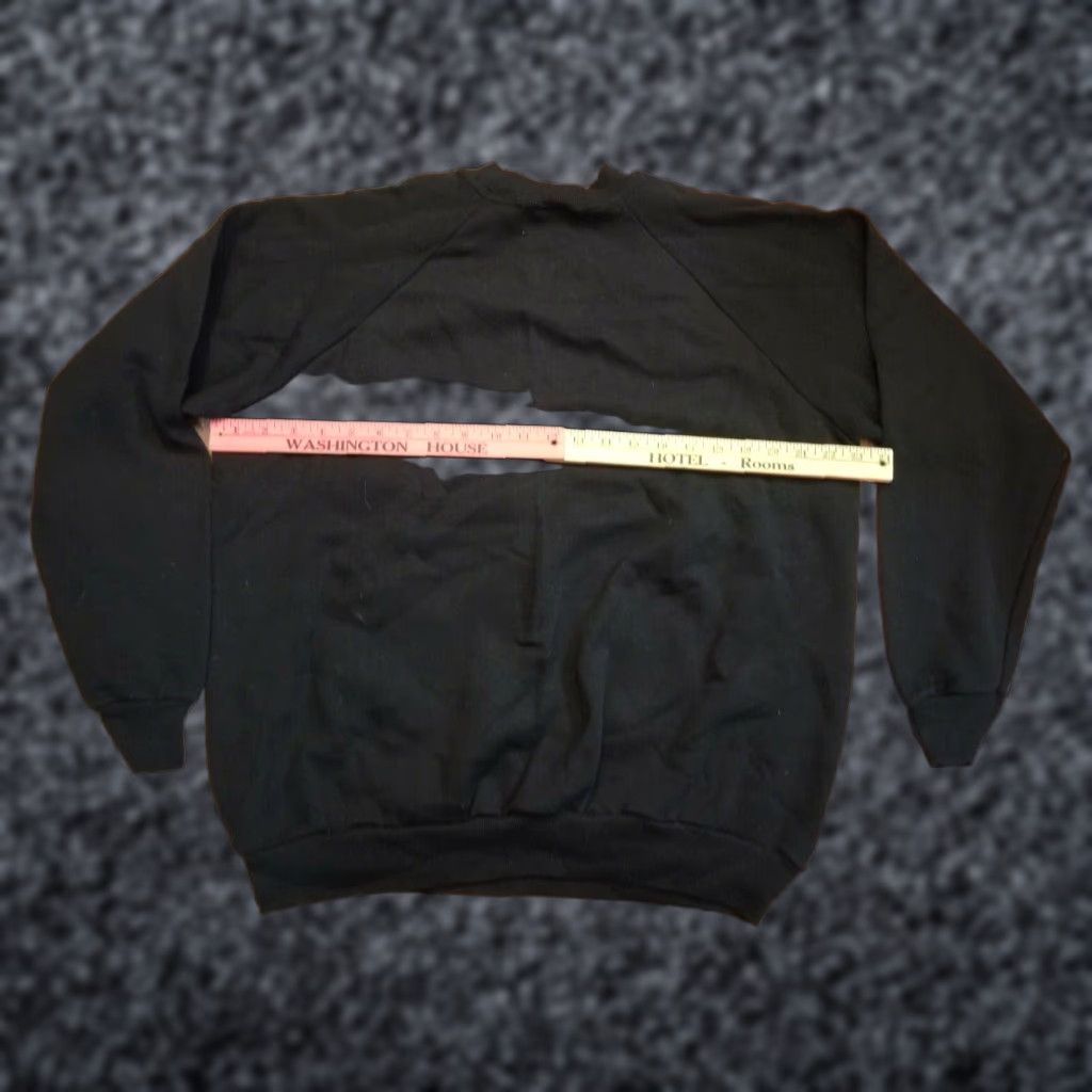 Hanes VINTAGE Hanes Her Way Black Crewneck Sweatshirt - Womens XL - 100% Cotton Fleece Pullover, Solid, 90s/80s Theme, Casual Activewear, Regular Size Size XL / US 12-14 / IT 48-50 - 1 Thumbnail