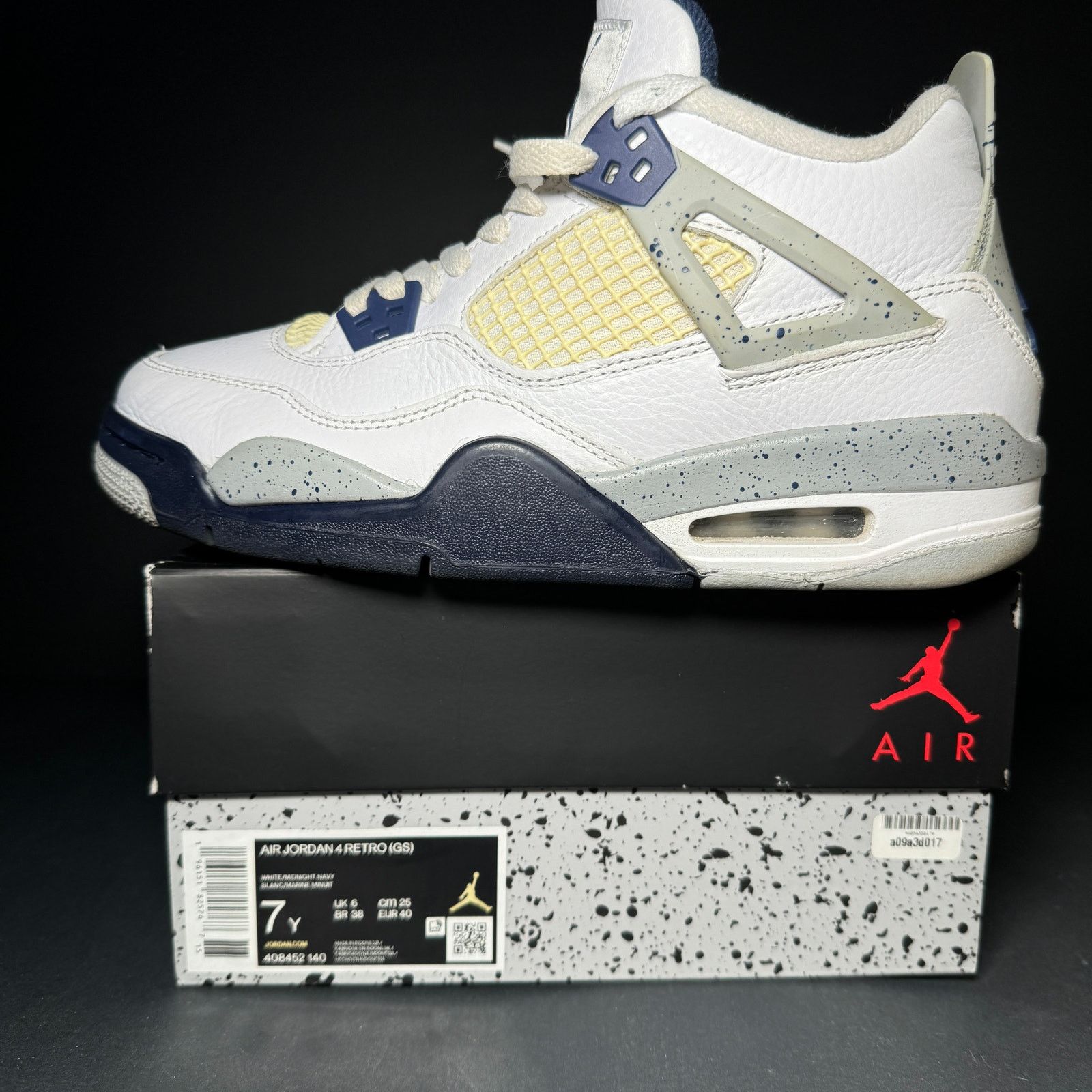 Jordan Brand × Nike Size 7 Nike Air Jordan 4 Retro GS Midnight Navy Men's Shoes Size US 7 / EU 40 - 8 Thumbnail