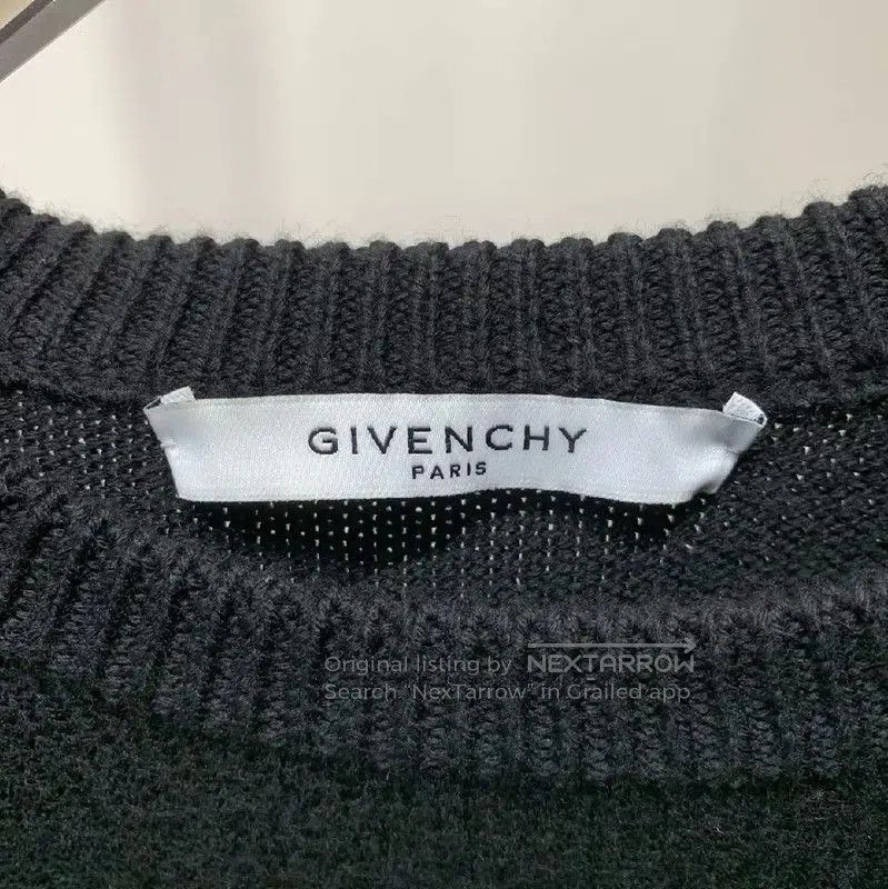Givenchy Givenchy Black Wool Knit Sweater for Women . Size M / US 6-8 / IT 42-44 - 3 Thumbnail
