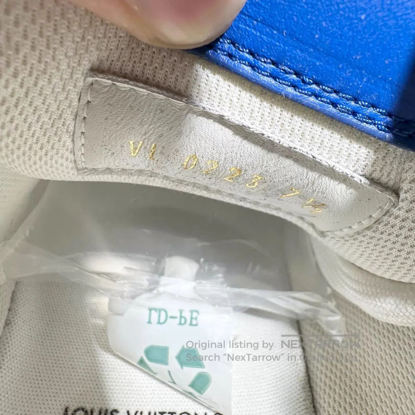 Louis Vuitton Blue and White Low Top Sneakers Size 8.5. Size US 8.5 / EU 41-42 - 6 Thumbnail