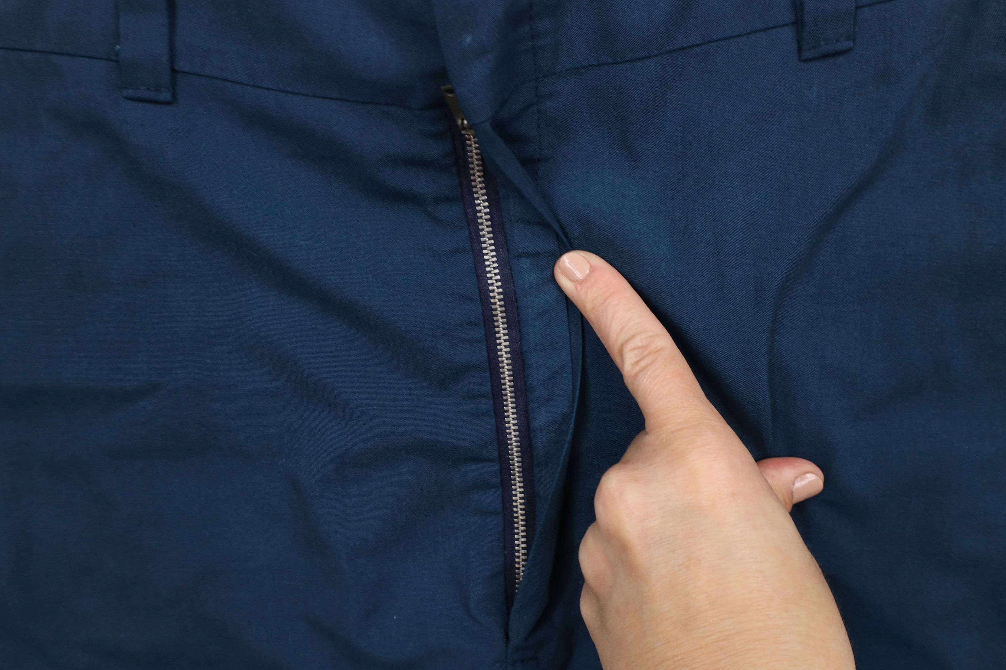 Vintage Vintage 60s 70s Streetwear Above Knee Chino Shorts Blue USA Size US 34 / EU 50 - 5 Thumbnail