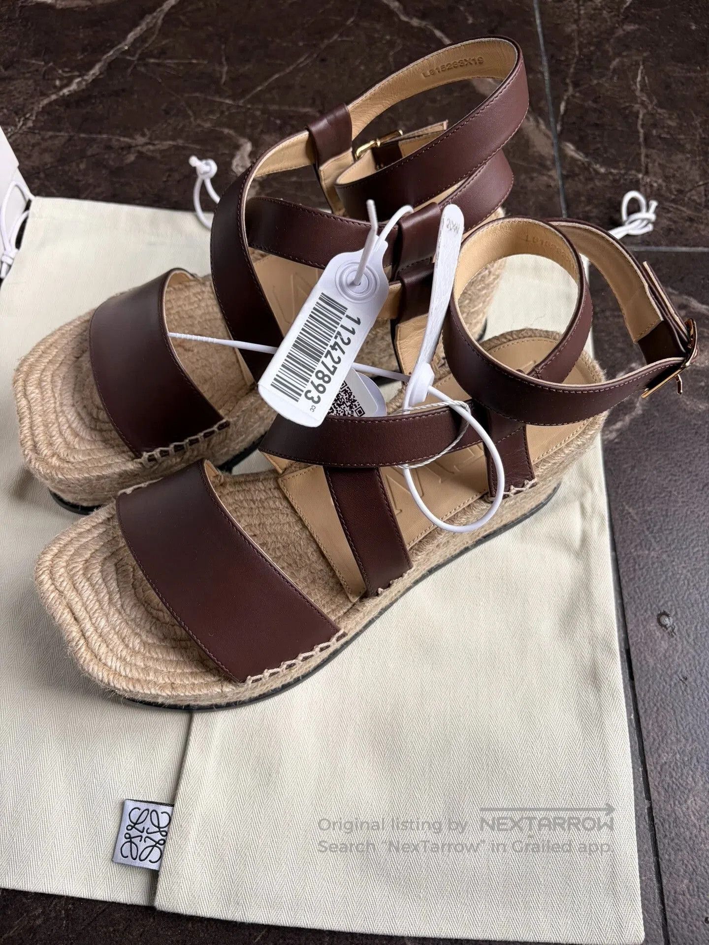 Loewe LOEWE Petal Wedge Slingback Sandals. Size US 8 / IT 38 - 2 Thumbnail