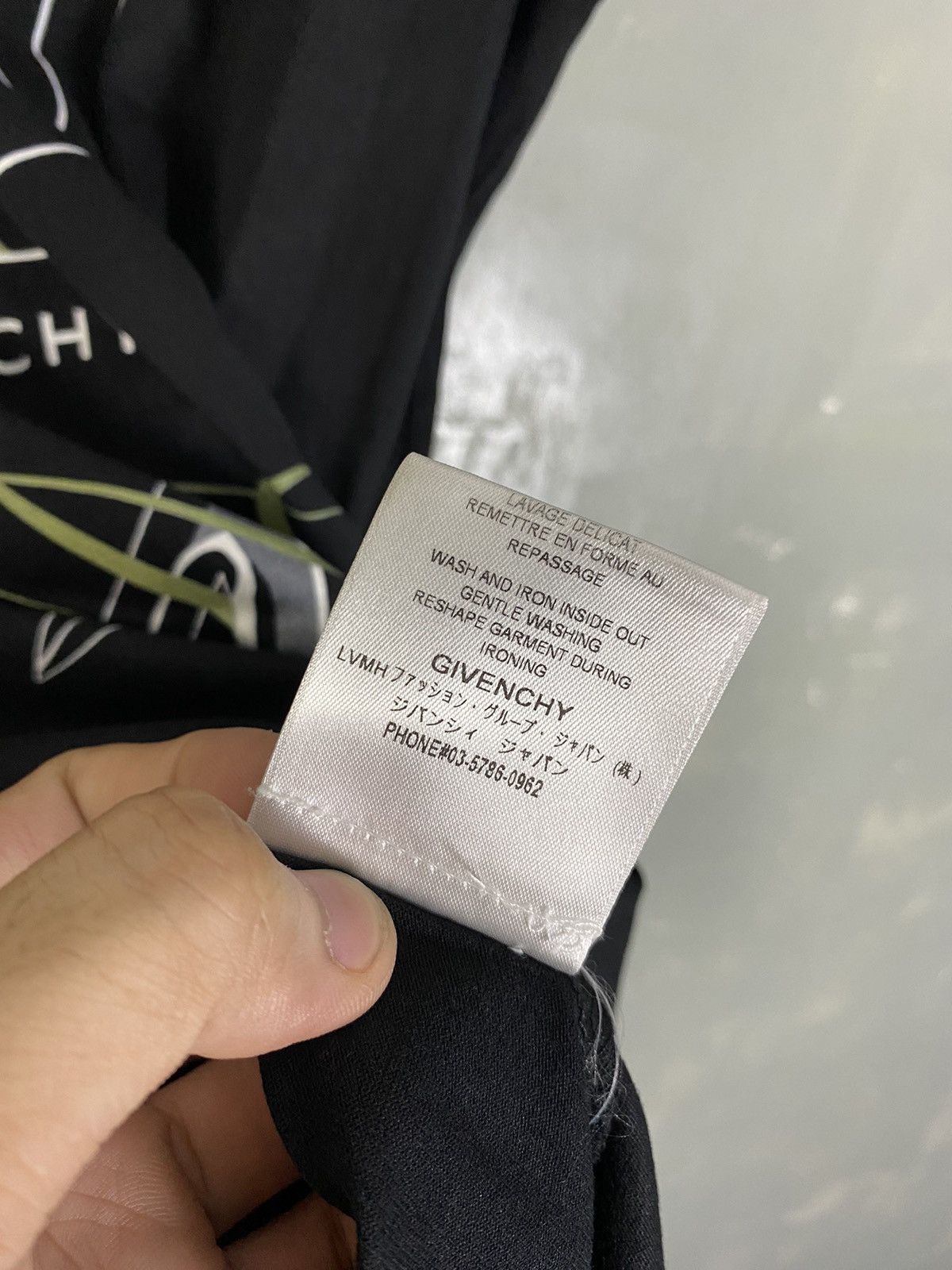 Givenchy Givenchy Floral Tee Size US XS / EU 42 / 0 - 9 Thumbnail